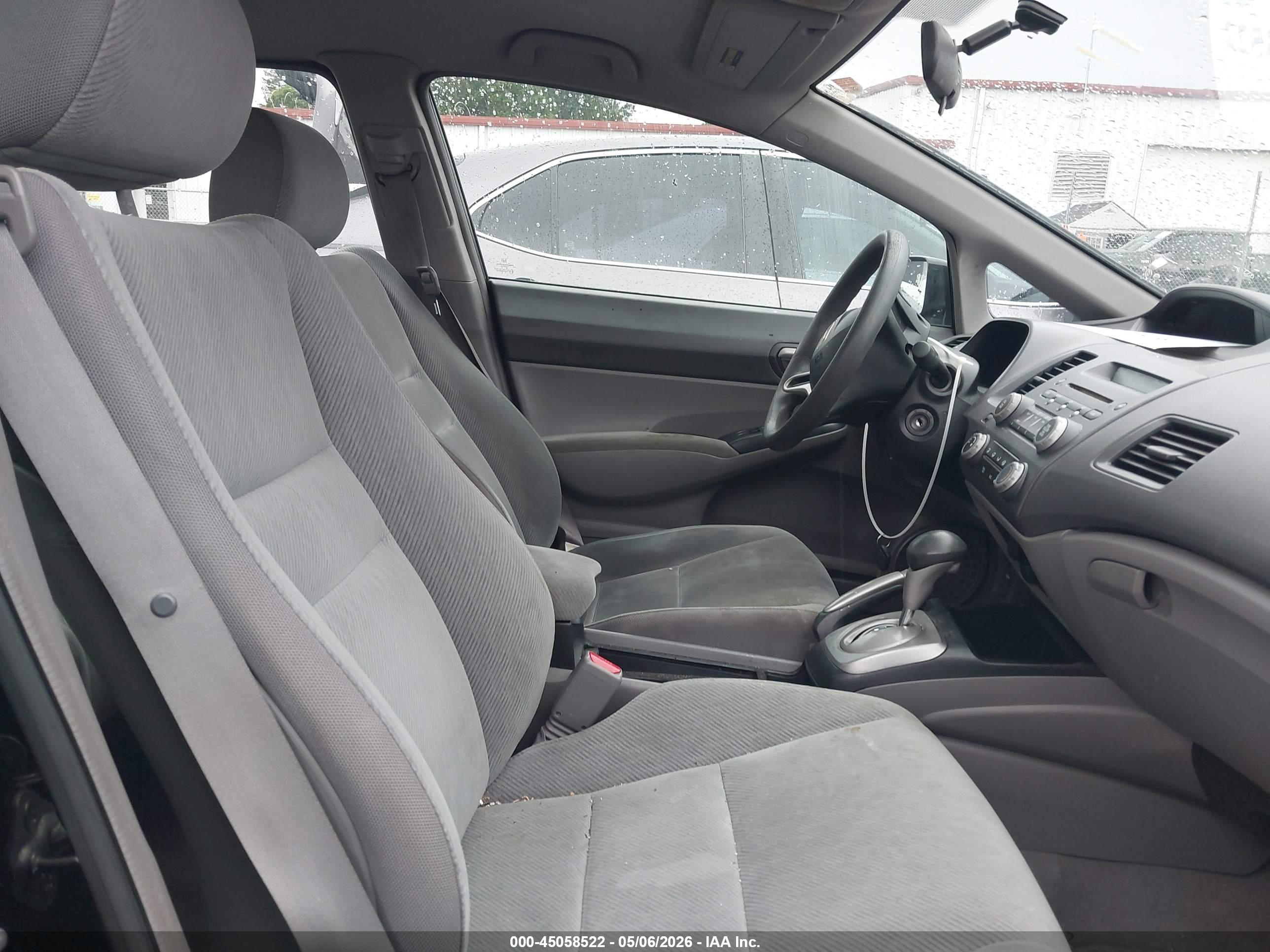 HONDA CIVIC image 5