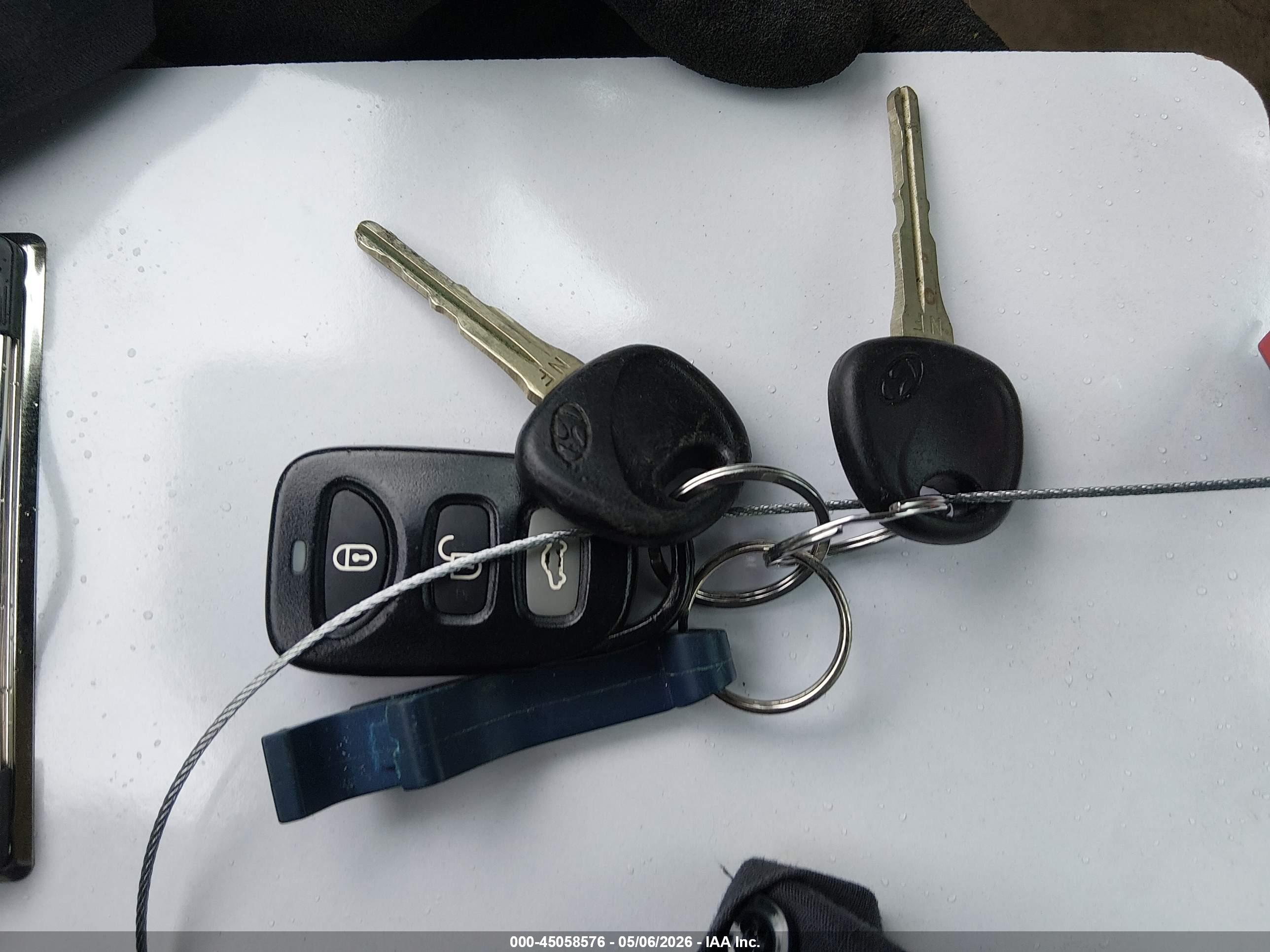HYUNDAI SONATA image 11