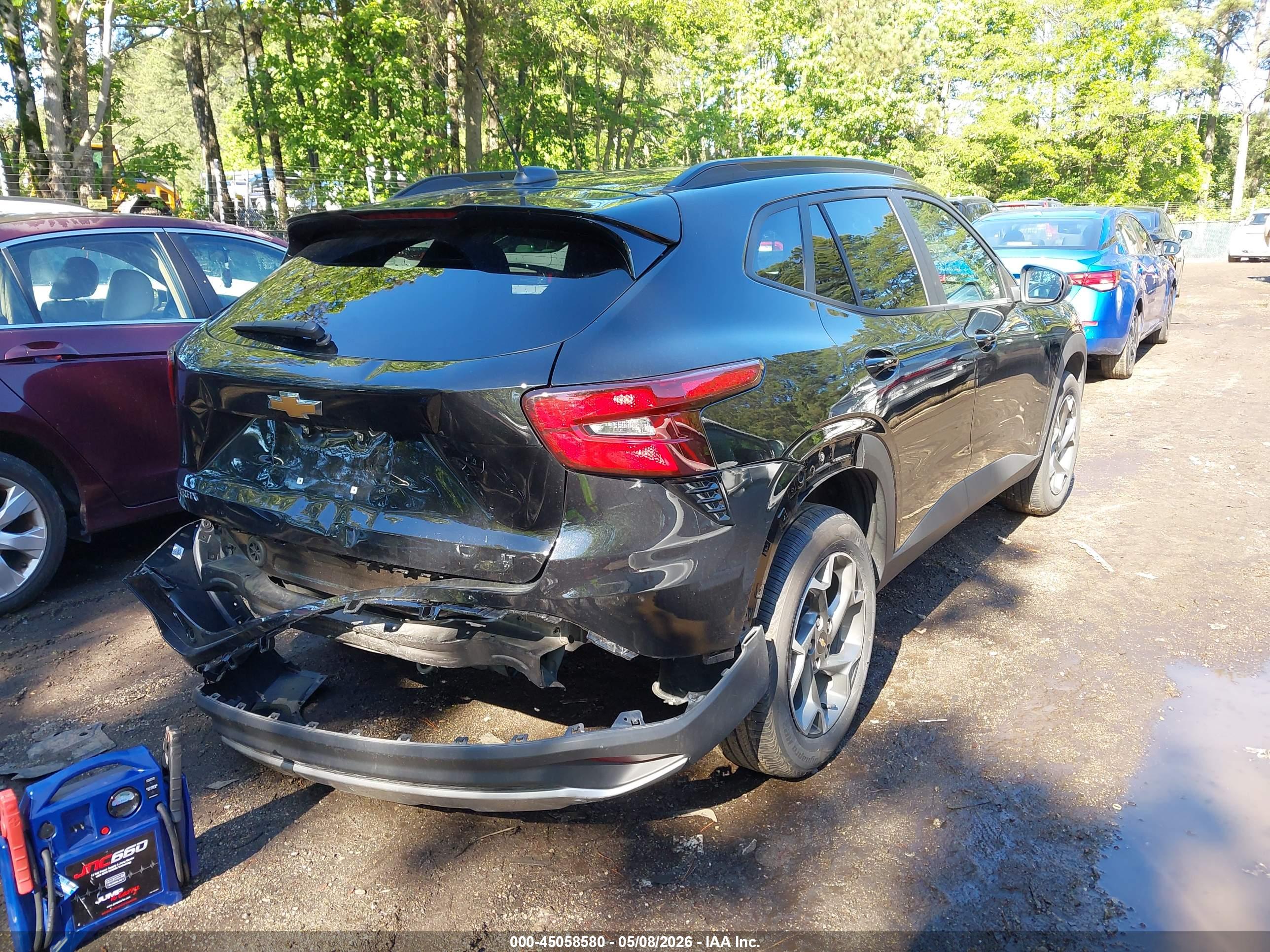CHEVROLET TRAX image 4