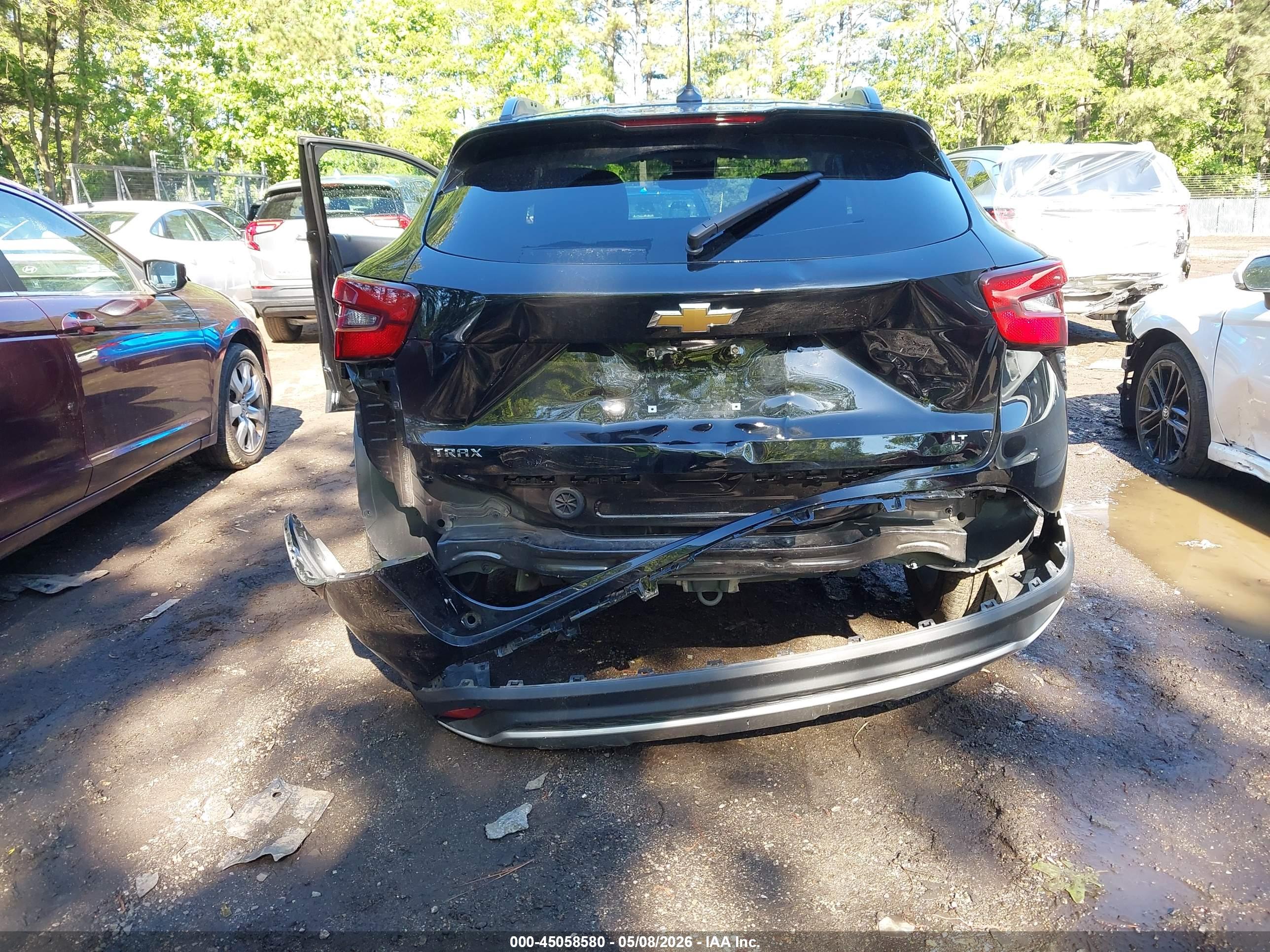 CHEVROLET TRAX image 6