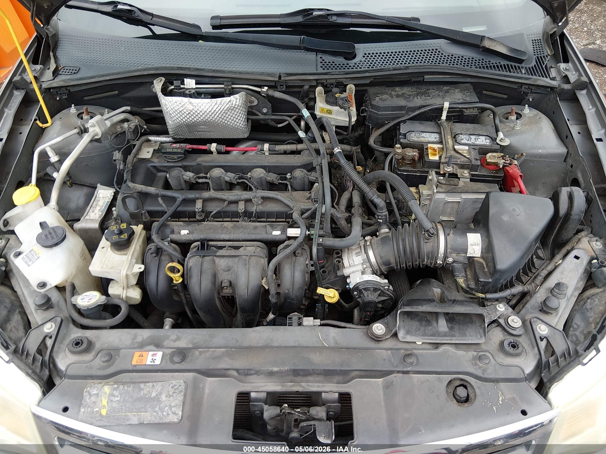 FORD FOCUS image 10