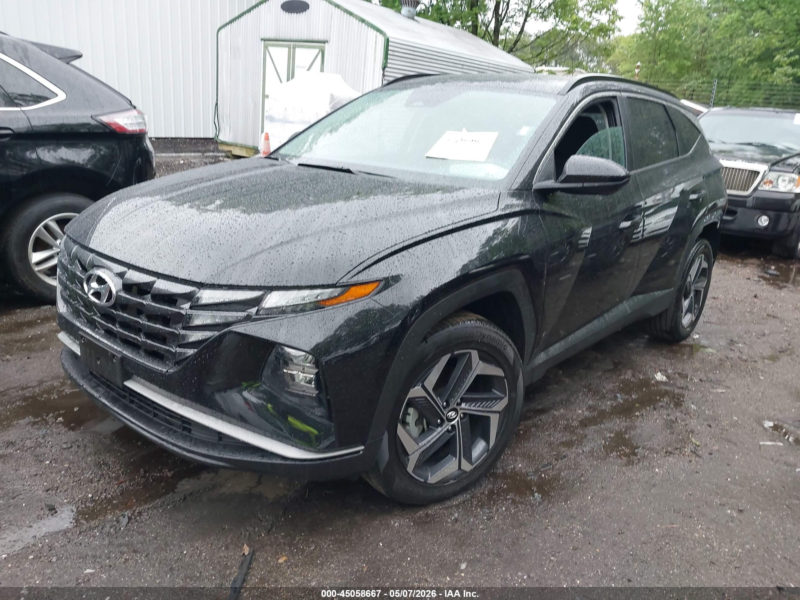 HYUNDAI TUCSON image 2