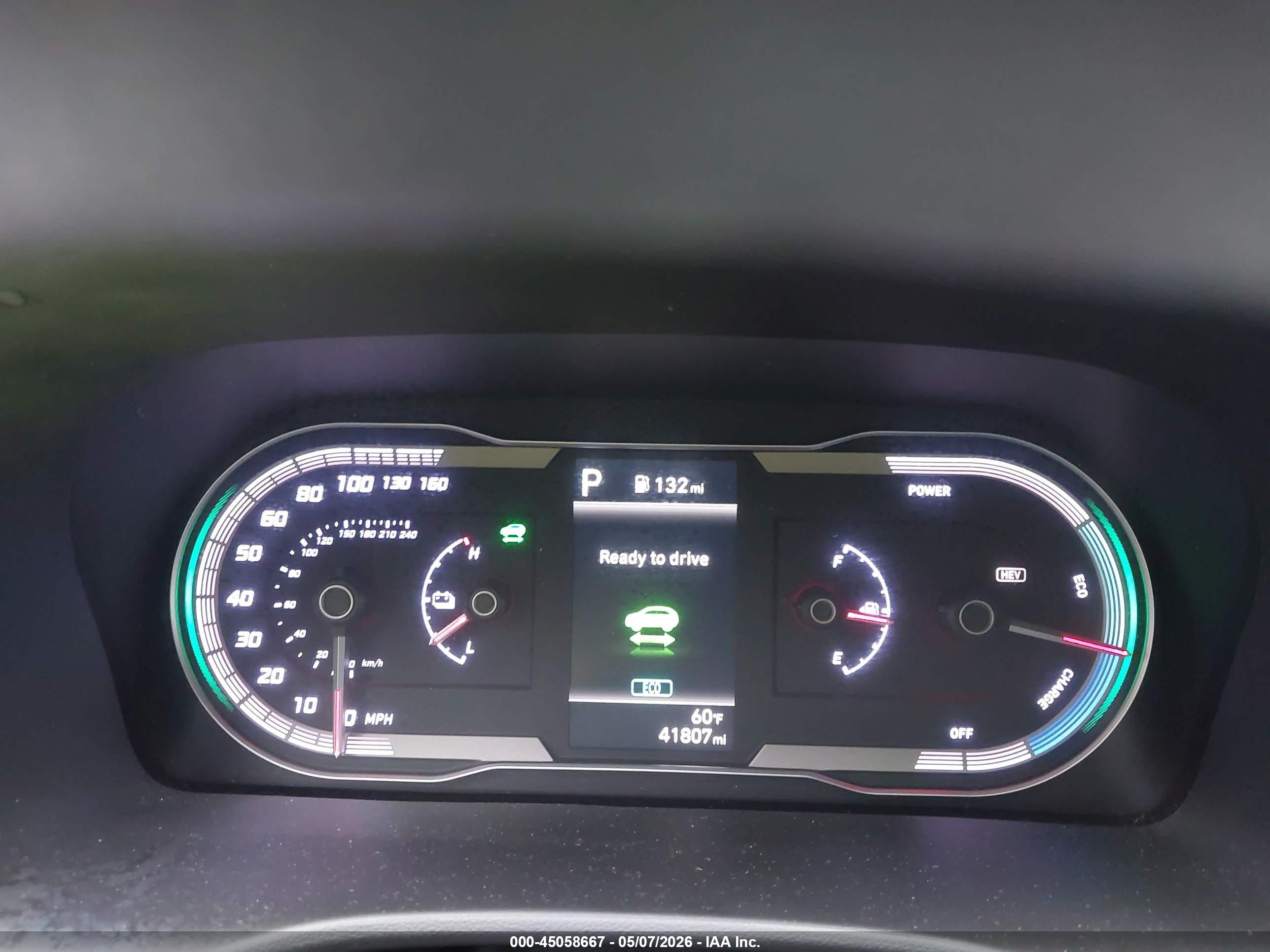 HYUNDAI TUCSON image 7
