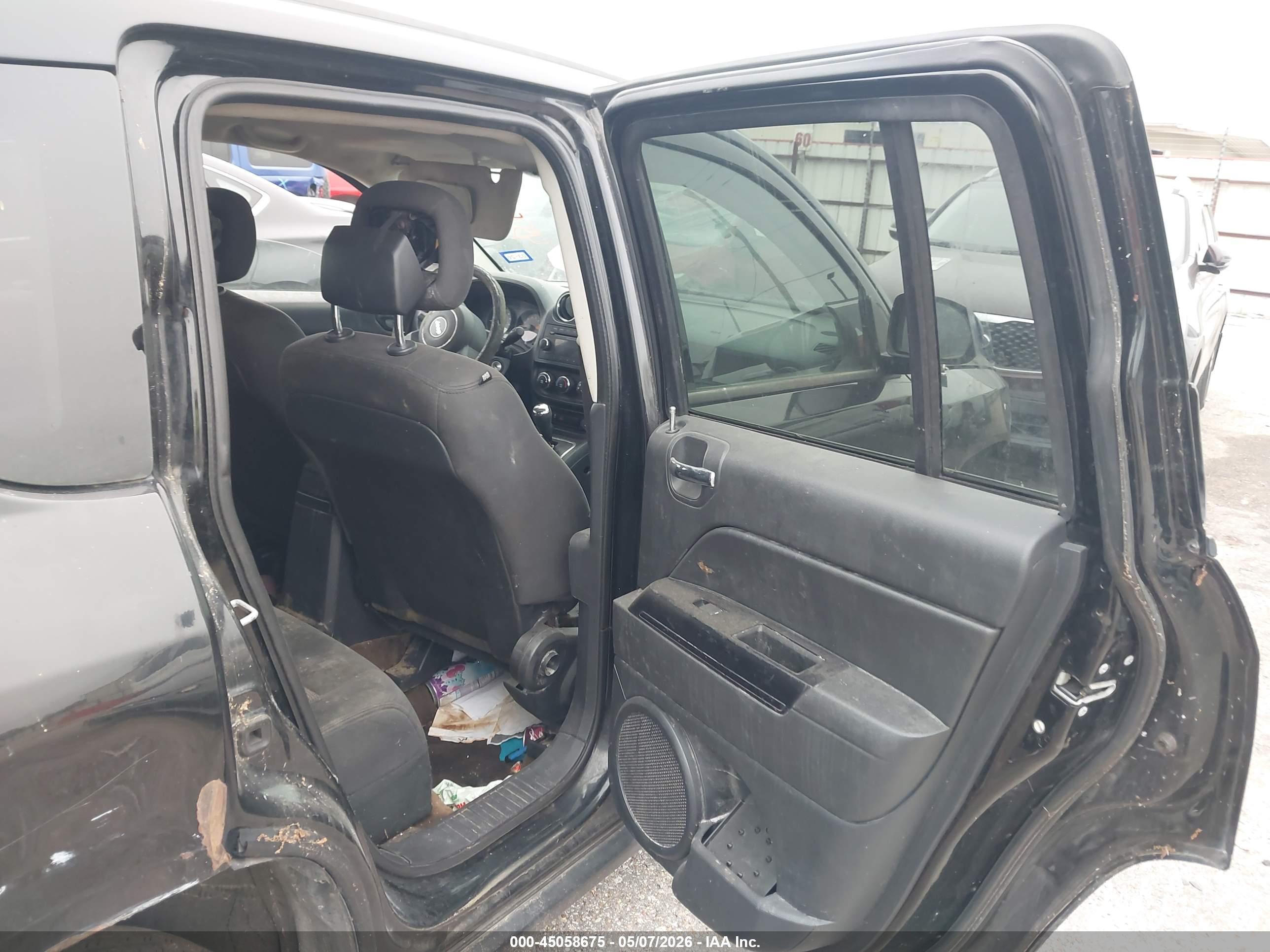JEEP COMPASS image 8