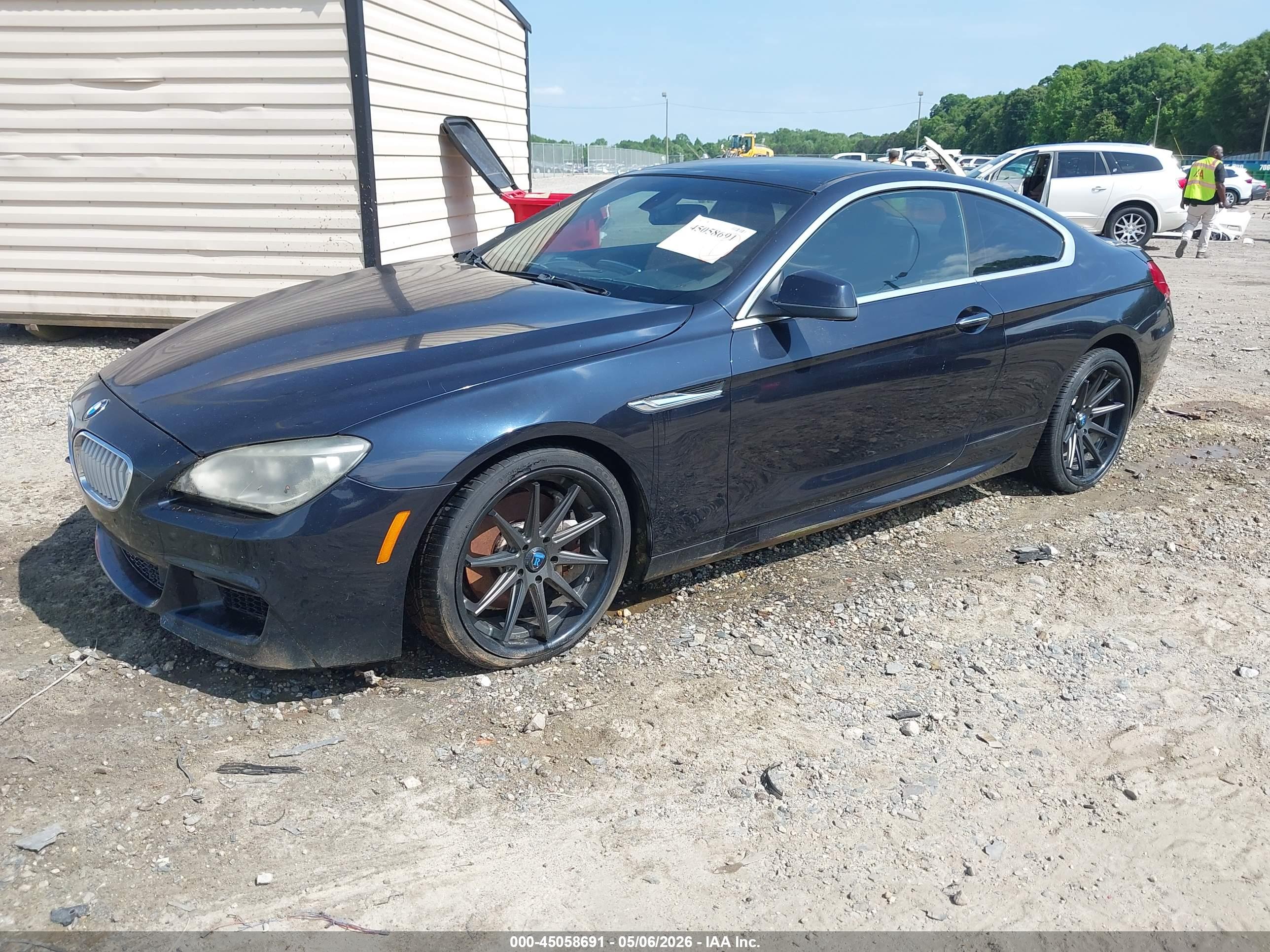 BMW 650I image 2