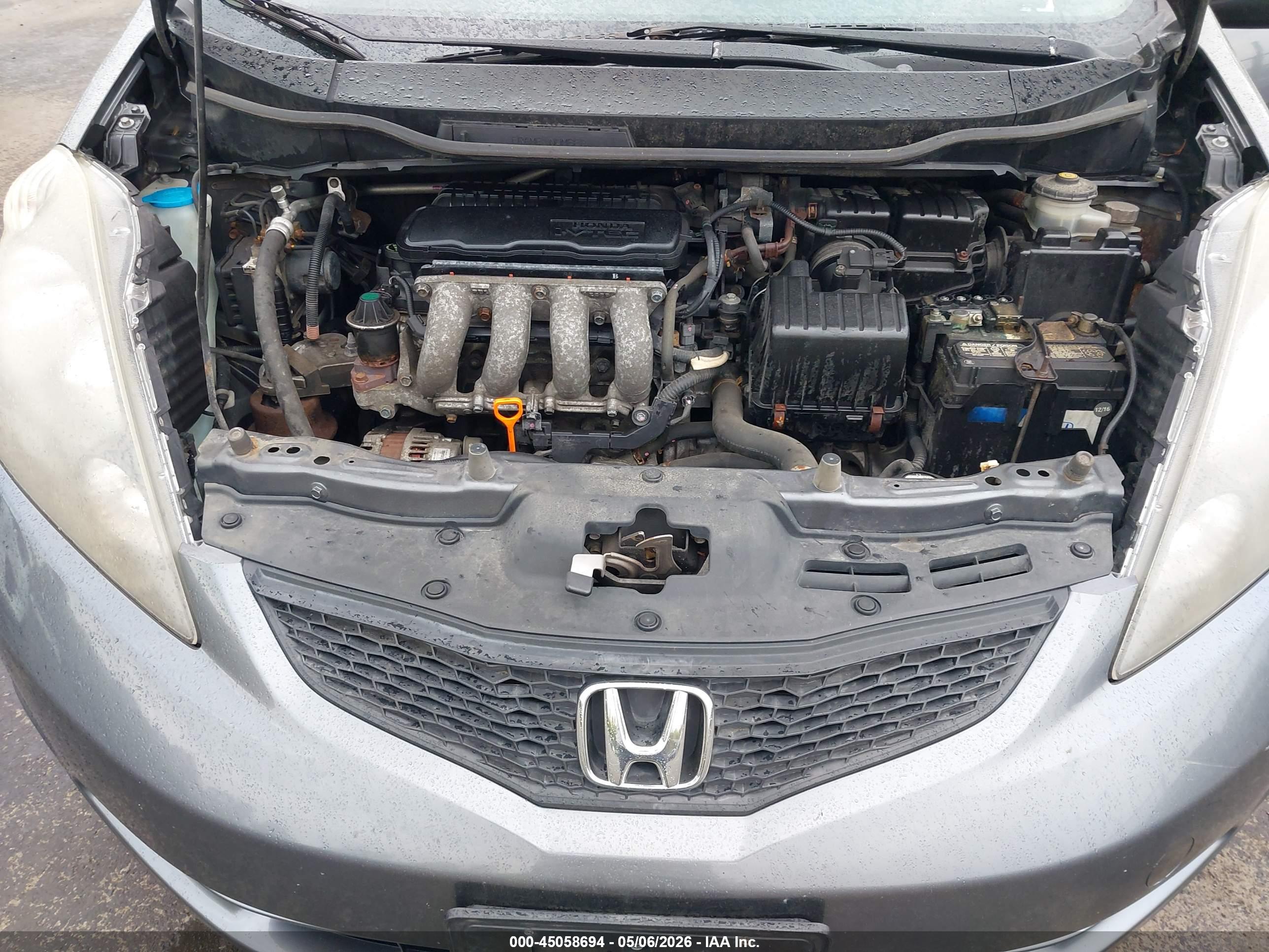 HONDA FIT image 10