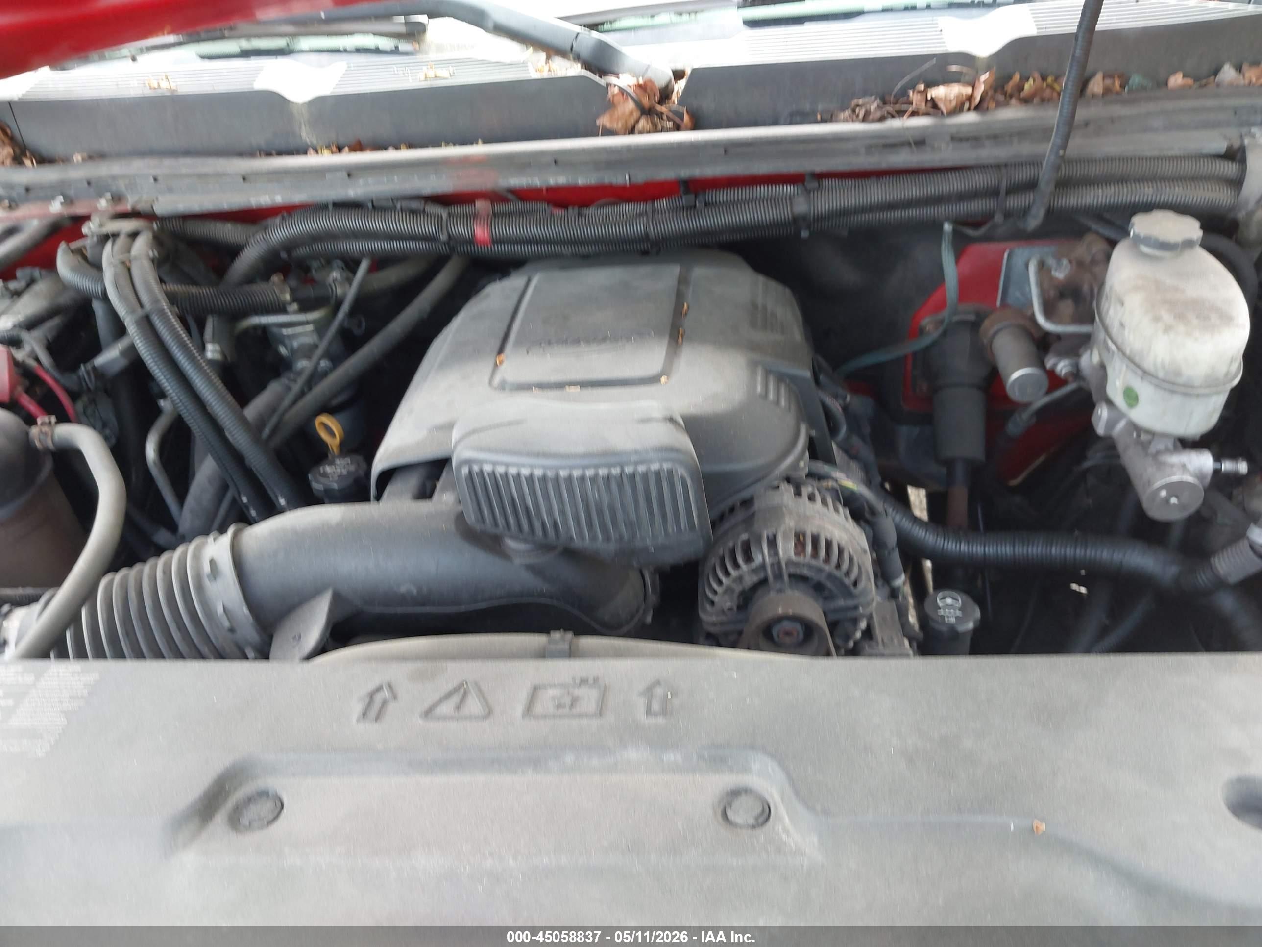 CHEVROLET SILVERADO image 10