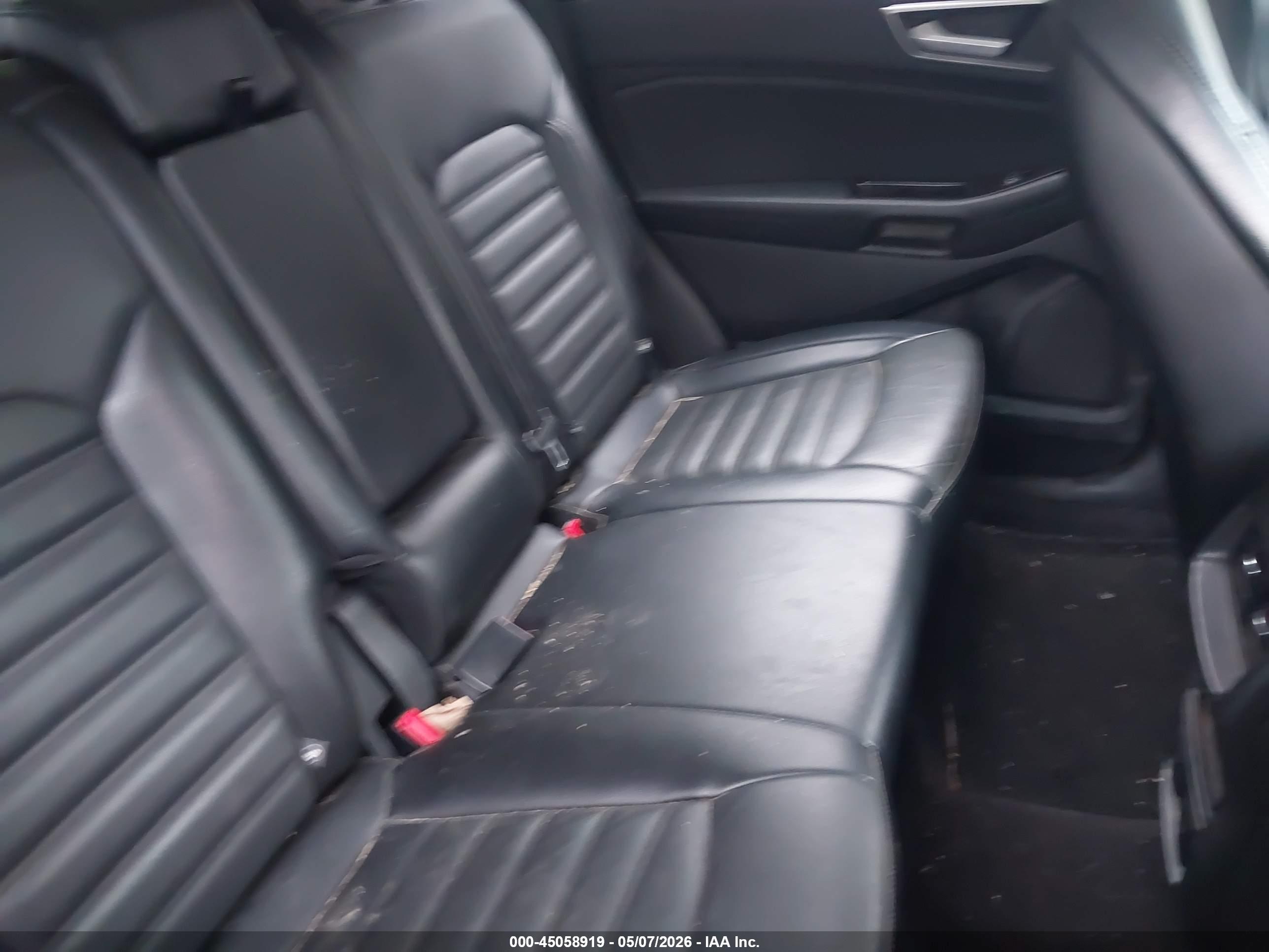 FORD EDGE image 8