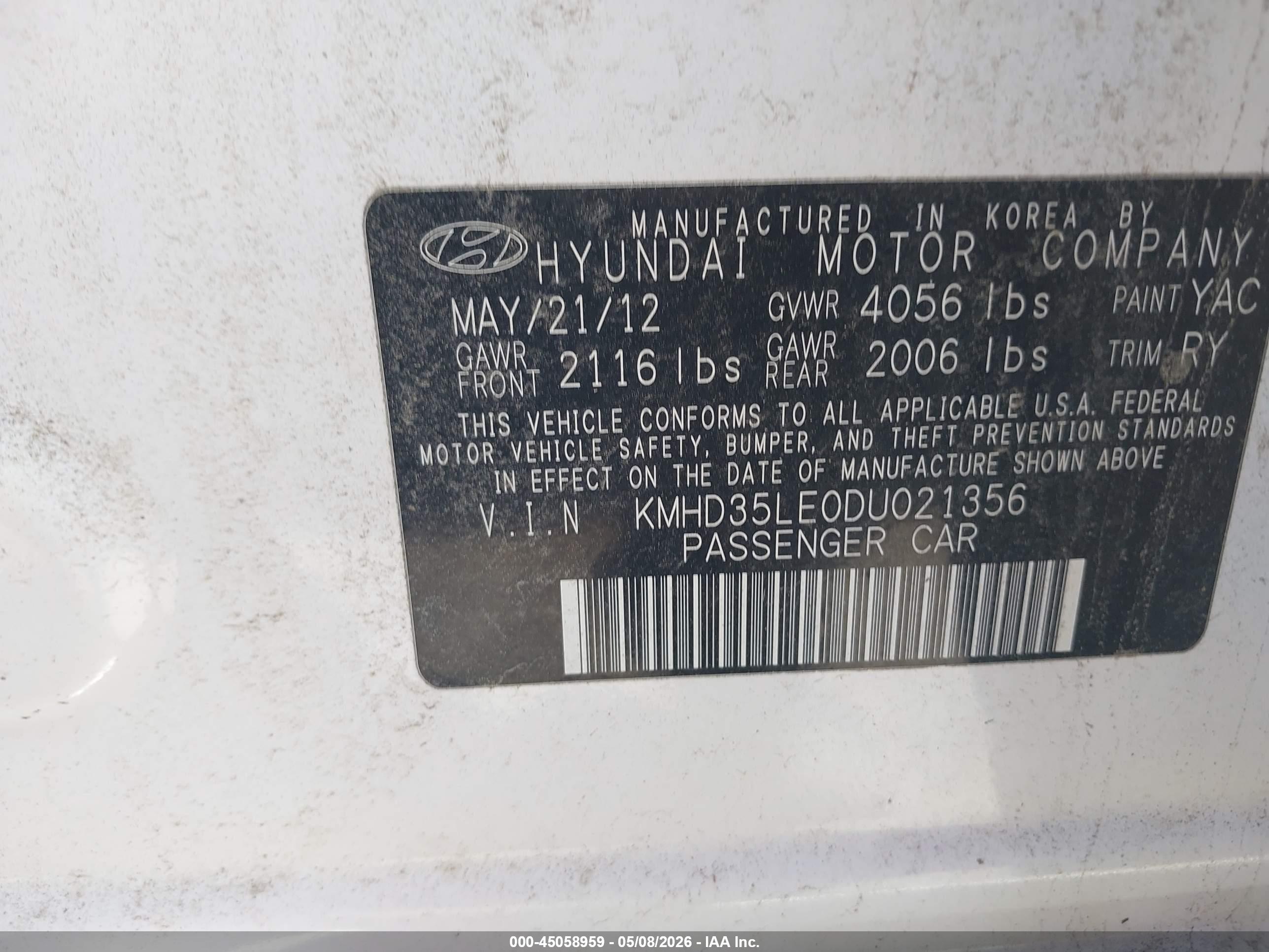 HYUNDAI ELANTRA image 9
