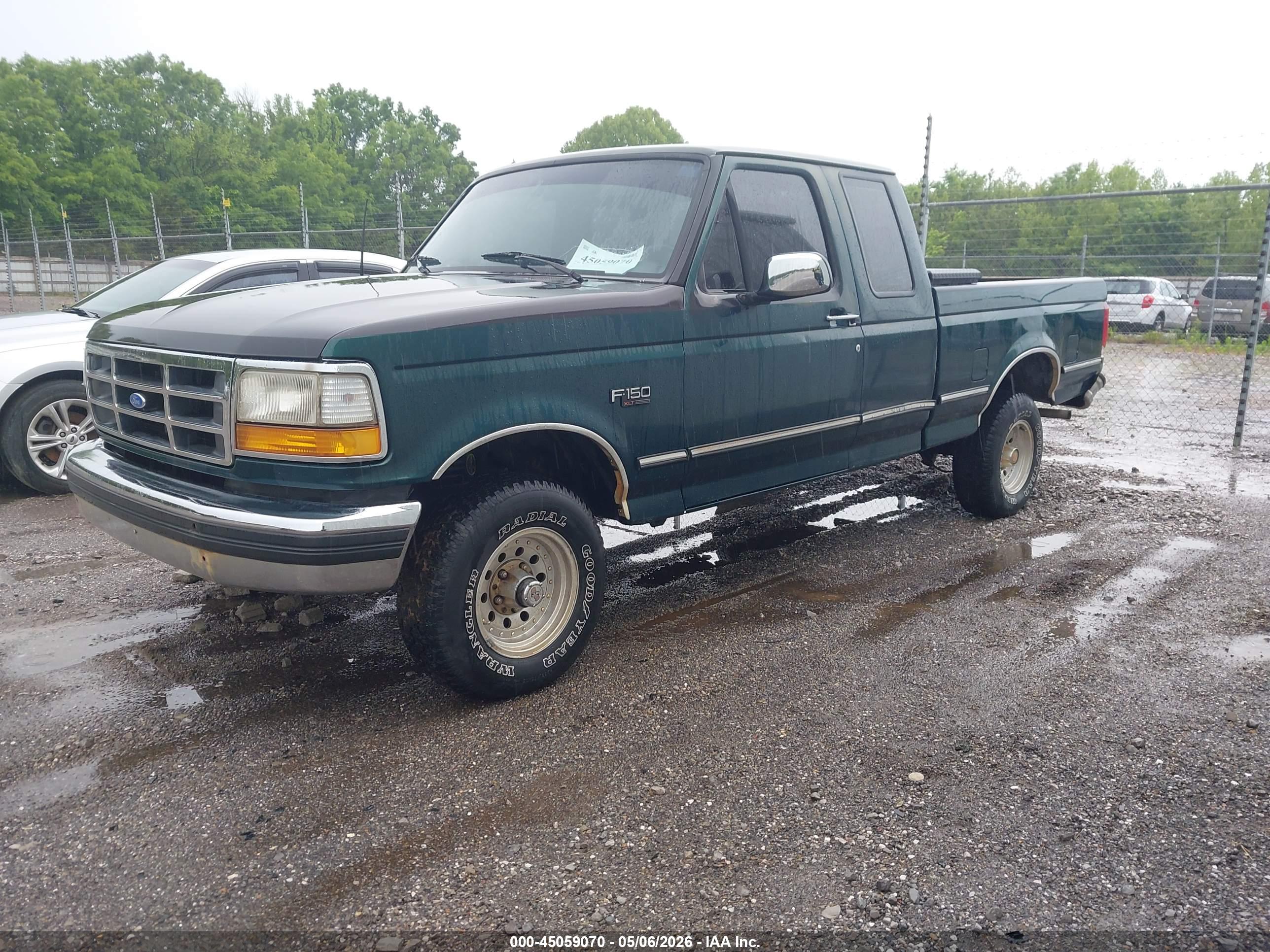 FORD F150 image 2