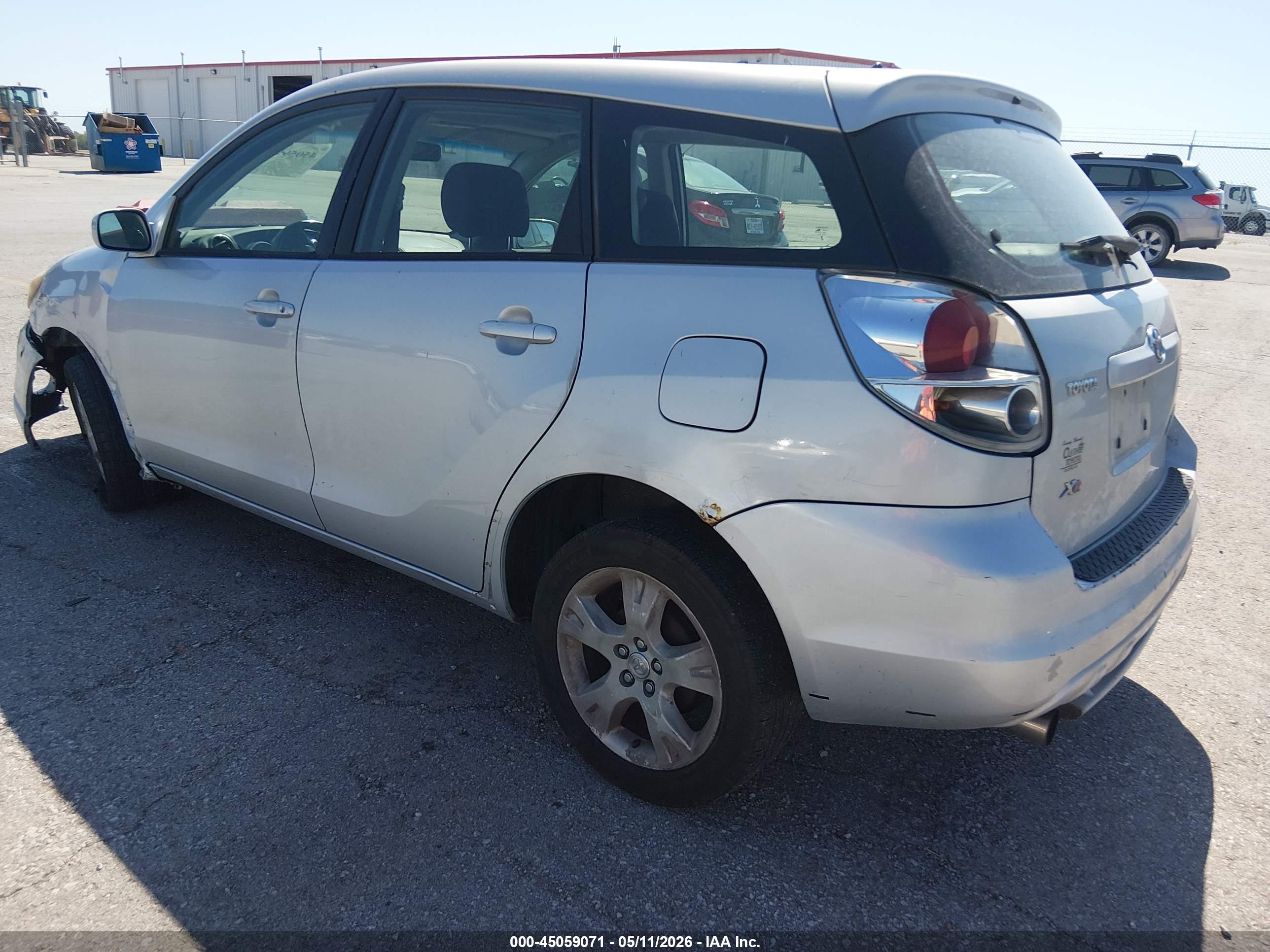 TOYOTA MATRIX image 3