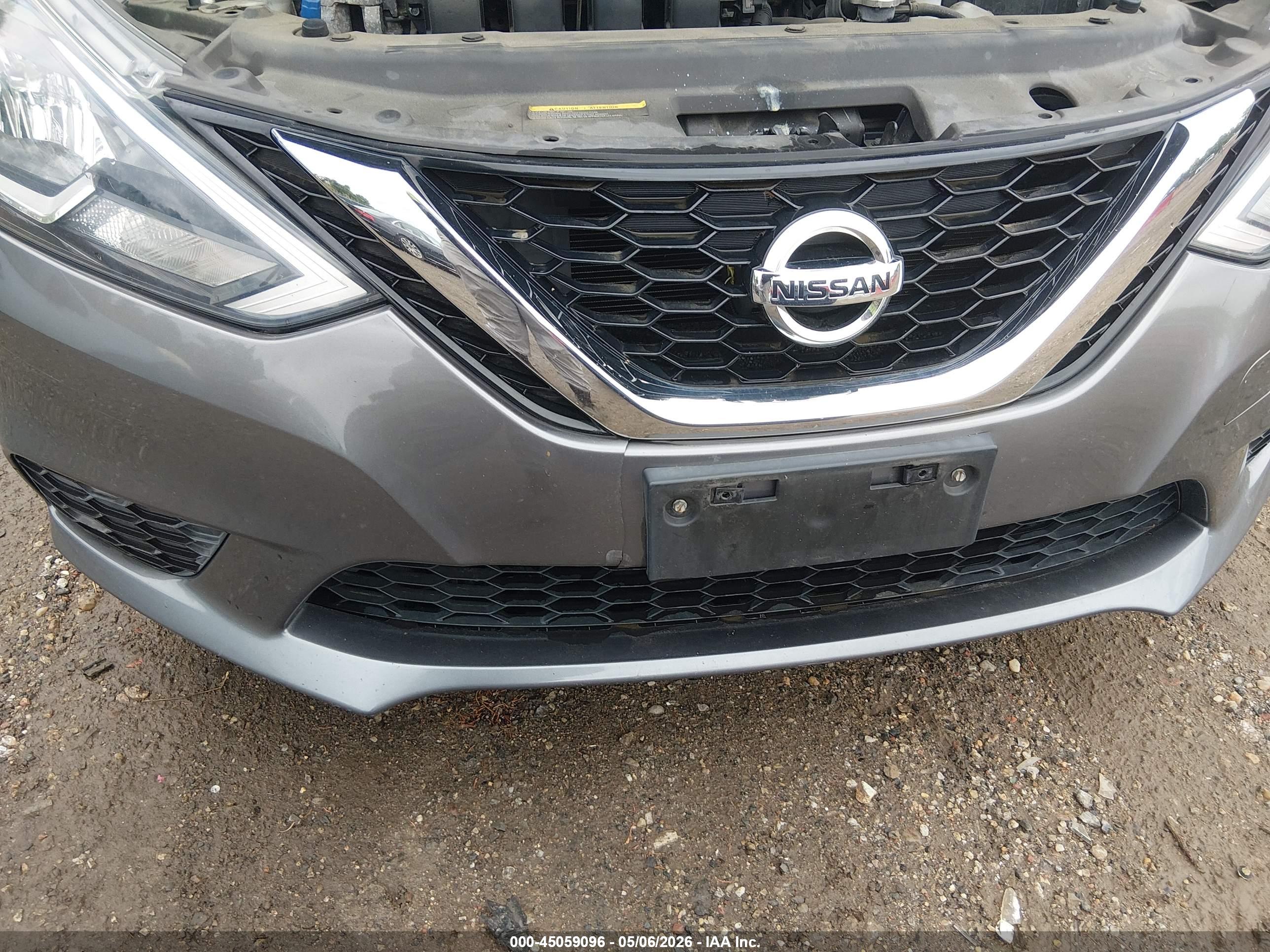 NISSAN SENTRA image 6