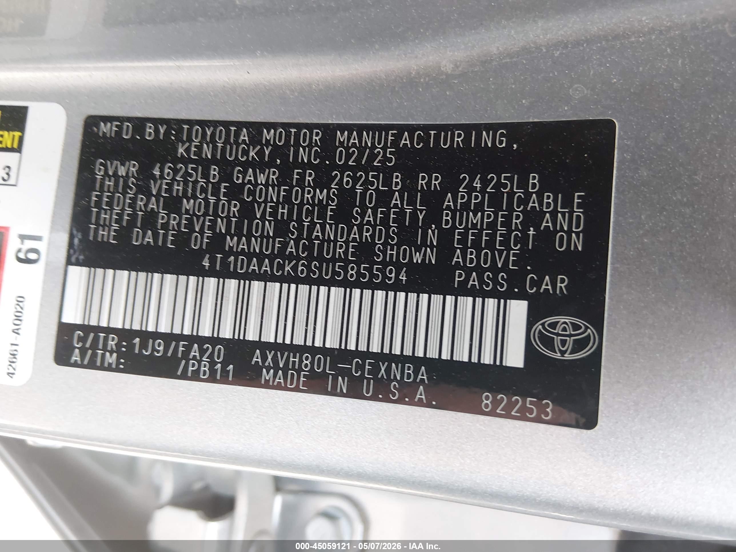 TOYOTA CAMRY image 9