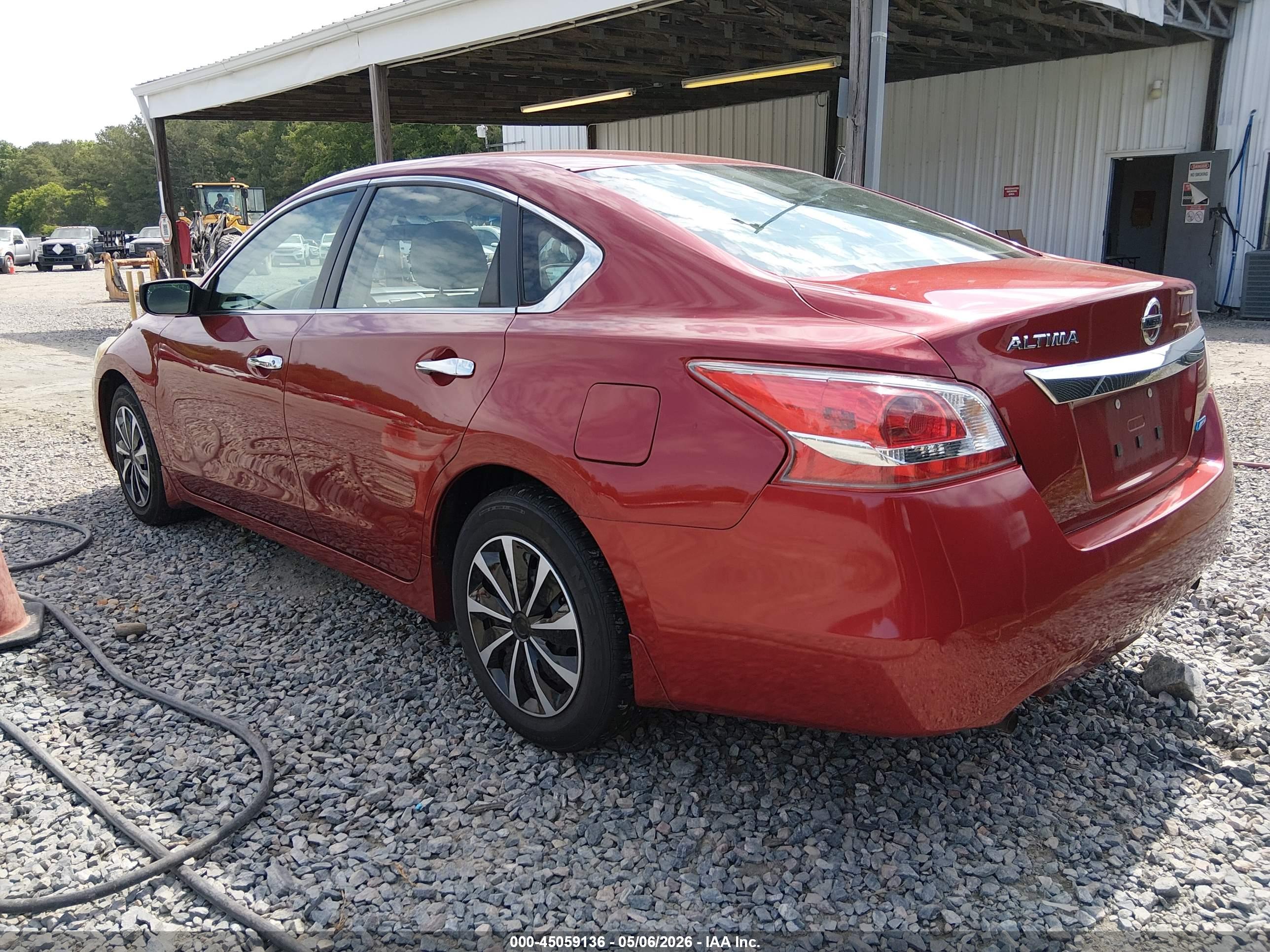NISSAN ALTIMA image 3