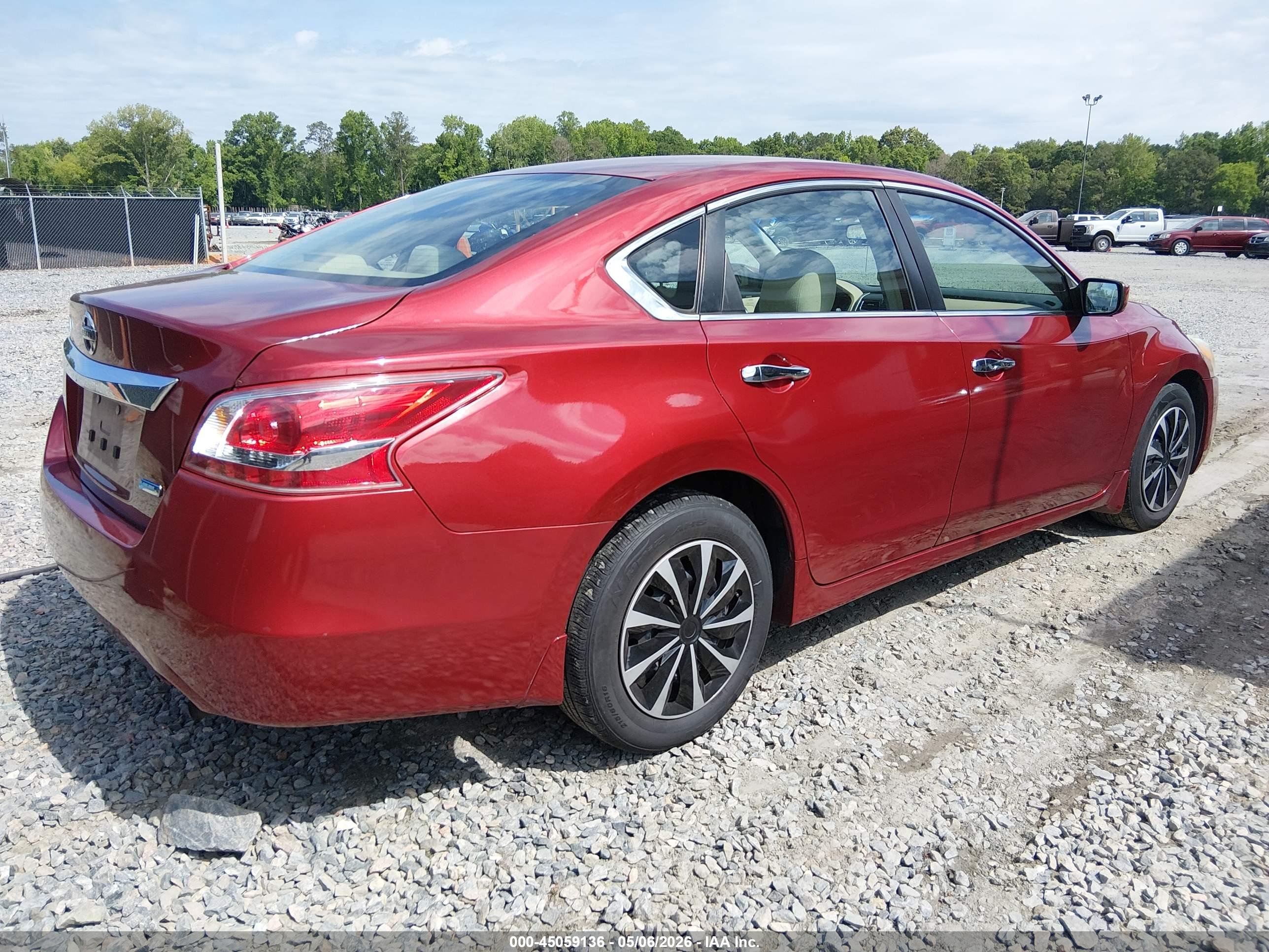 NISSAN ALTIMA image 4