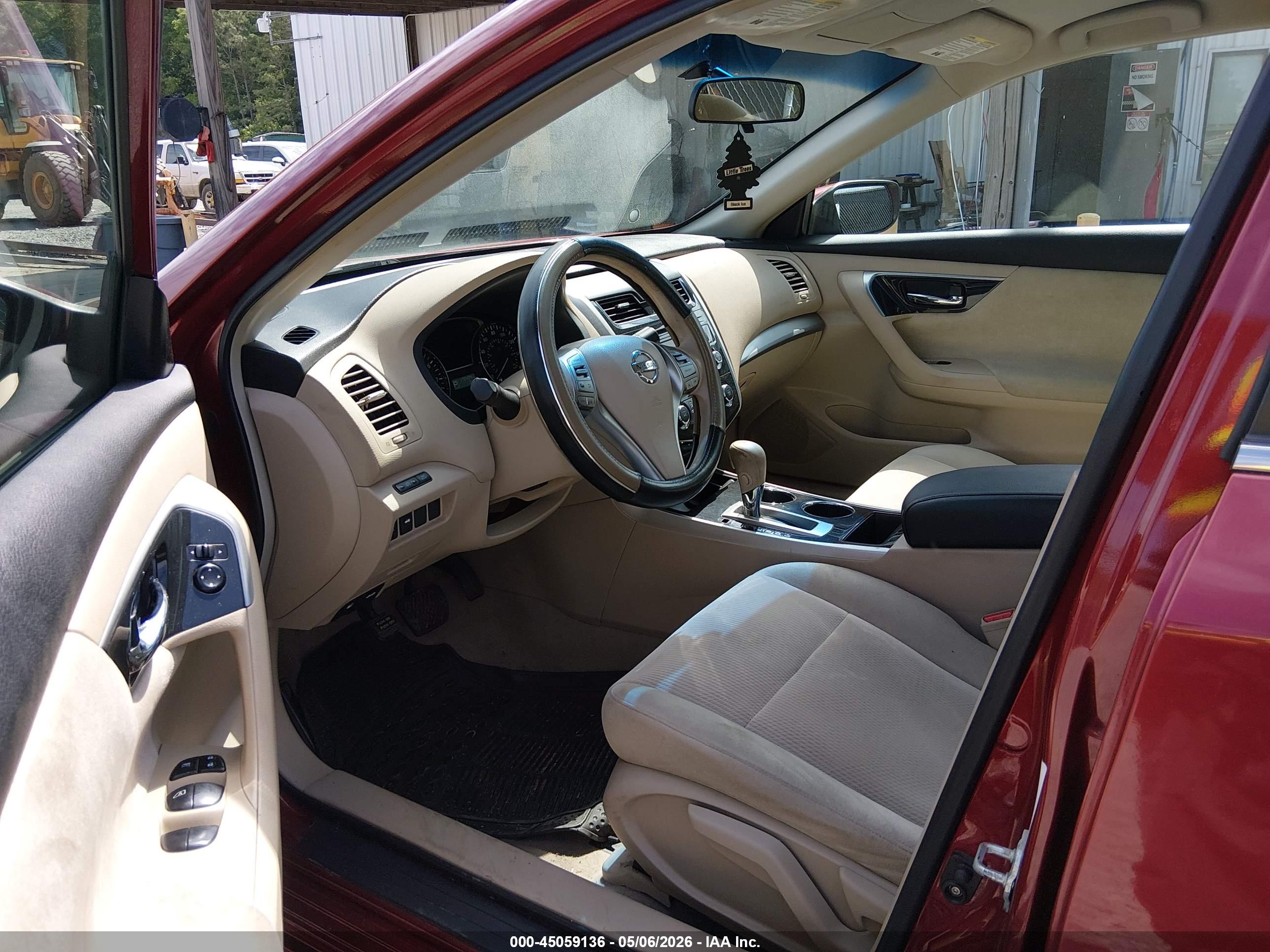 NISSAN ALTIMA image 5