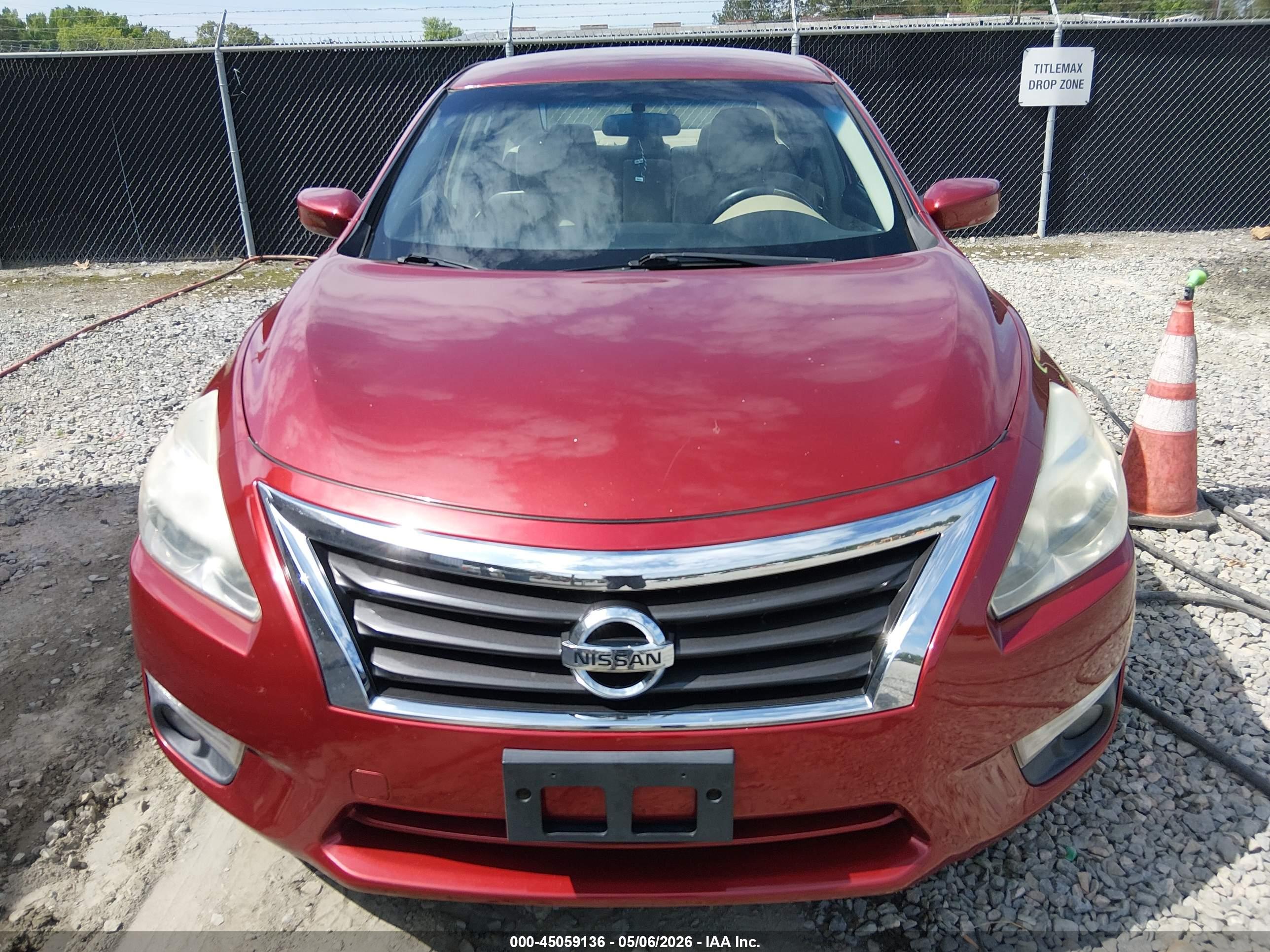 NISSAN ALTIMA image 6