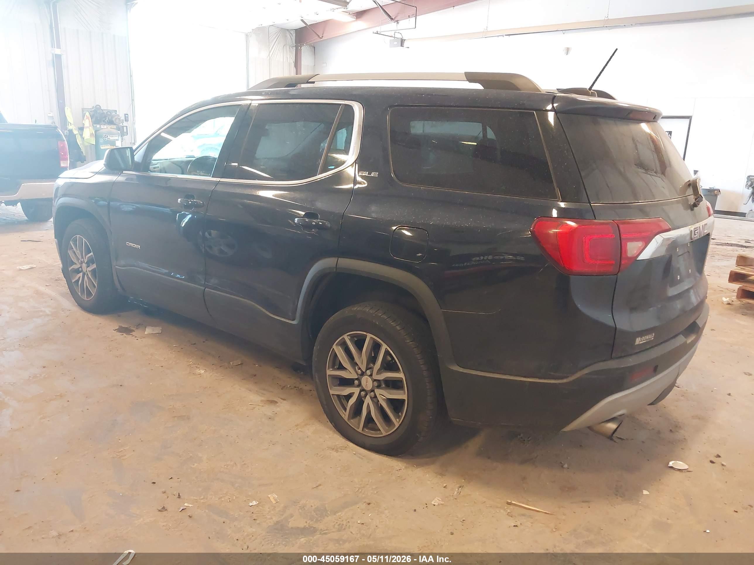 GMC ACADIA image 3