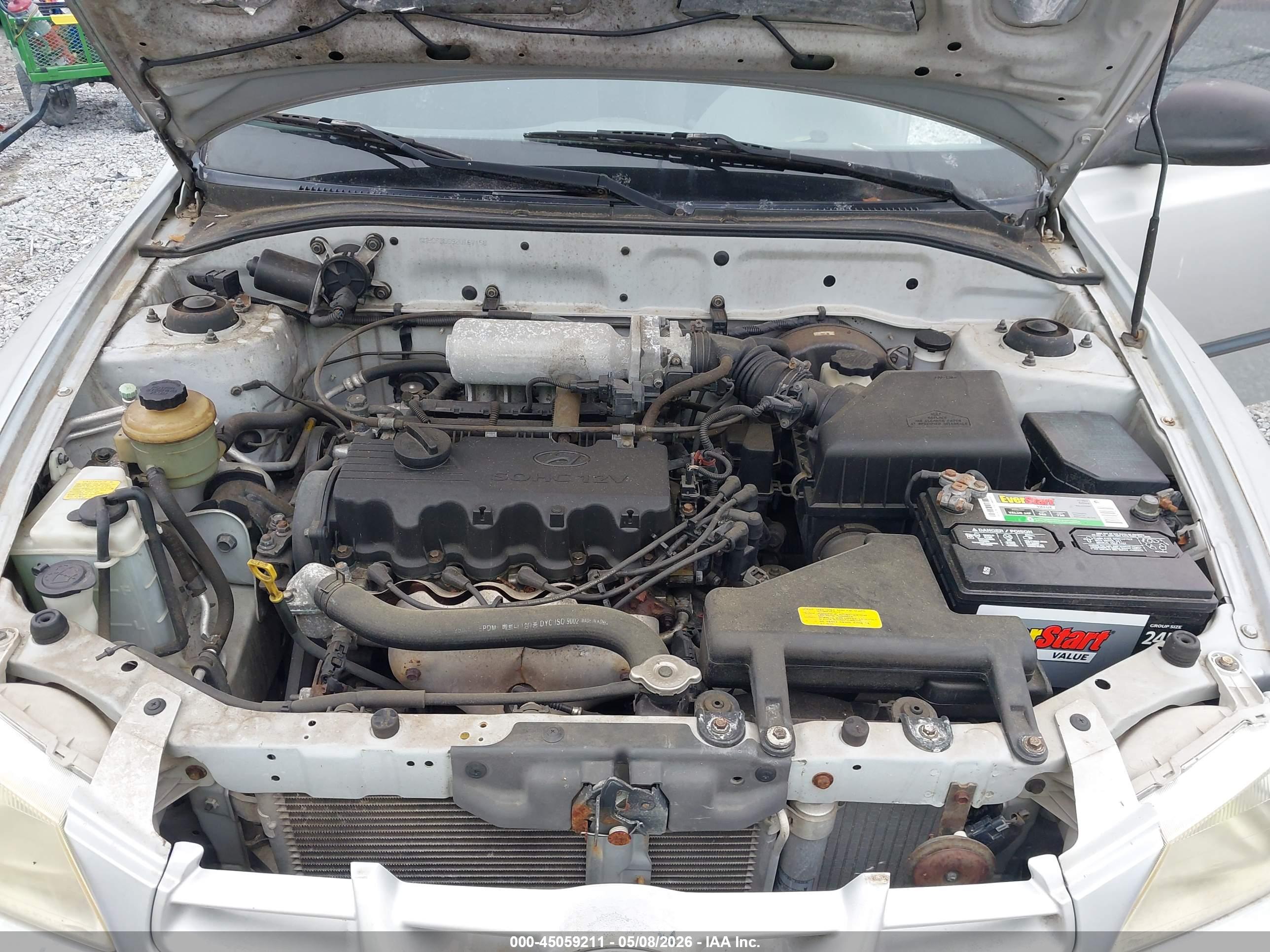 HYUNDAI ACCENT image 10