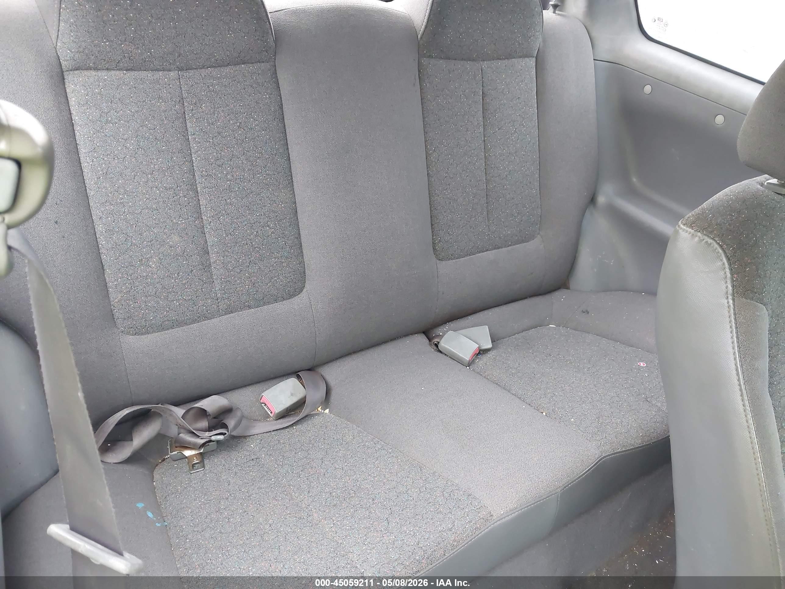 HYUNDAI ACCENT image 8
