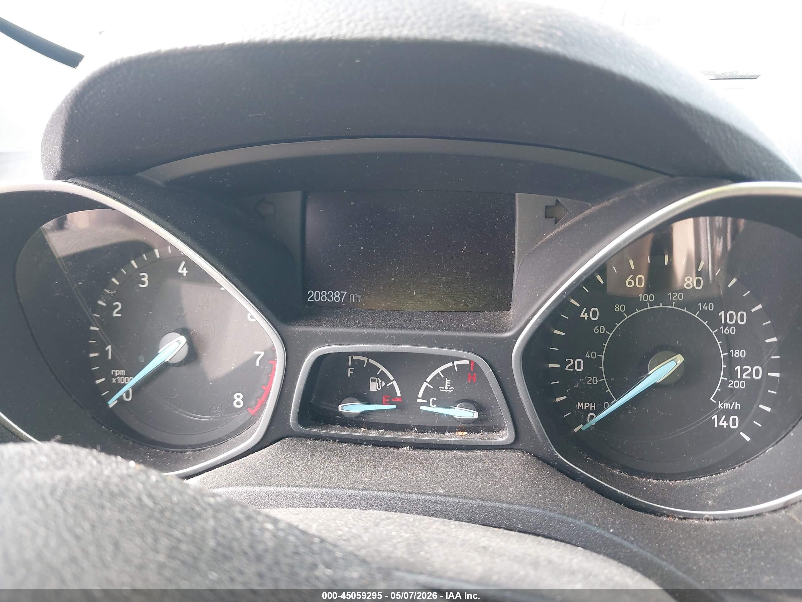 FORD ESCAPE image 7