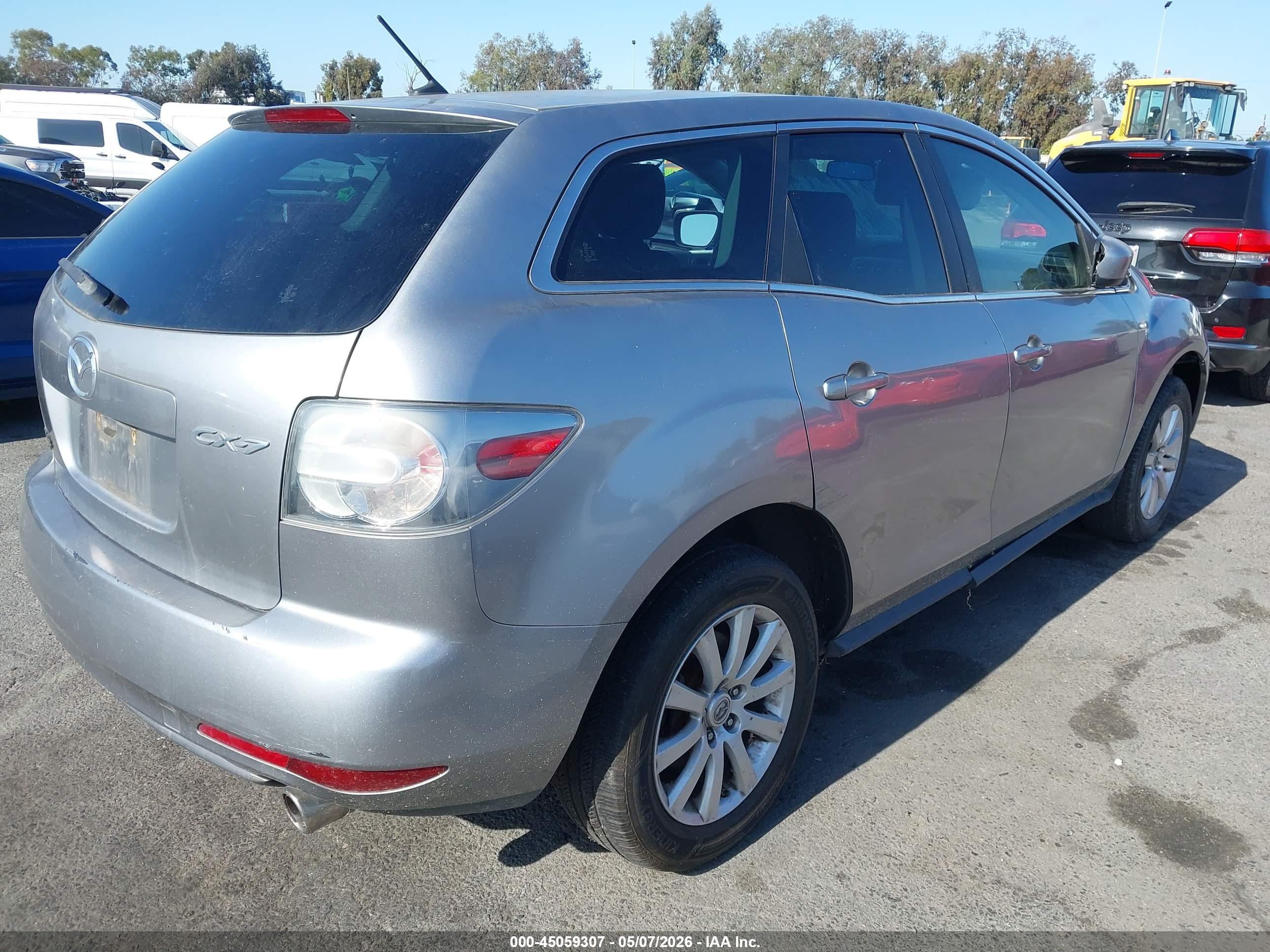 MAZDA CX-7 image 4