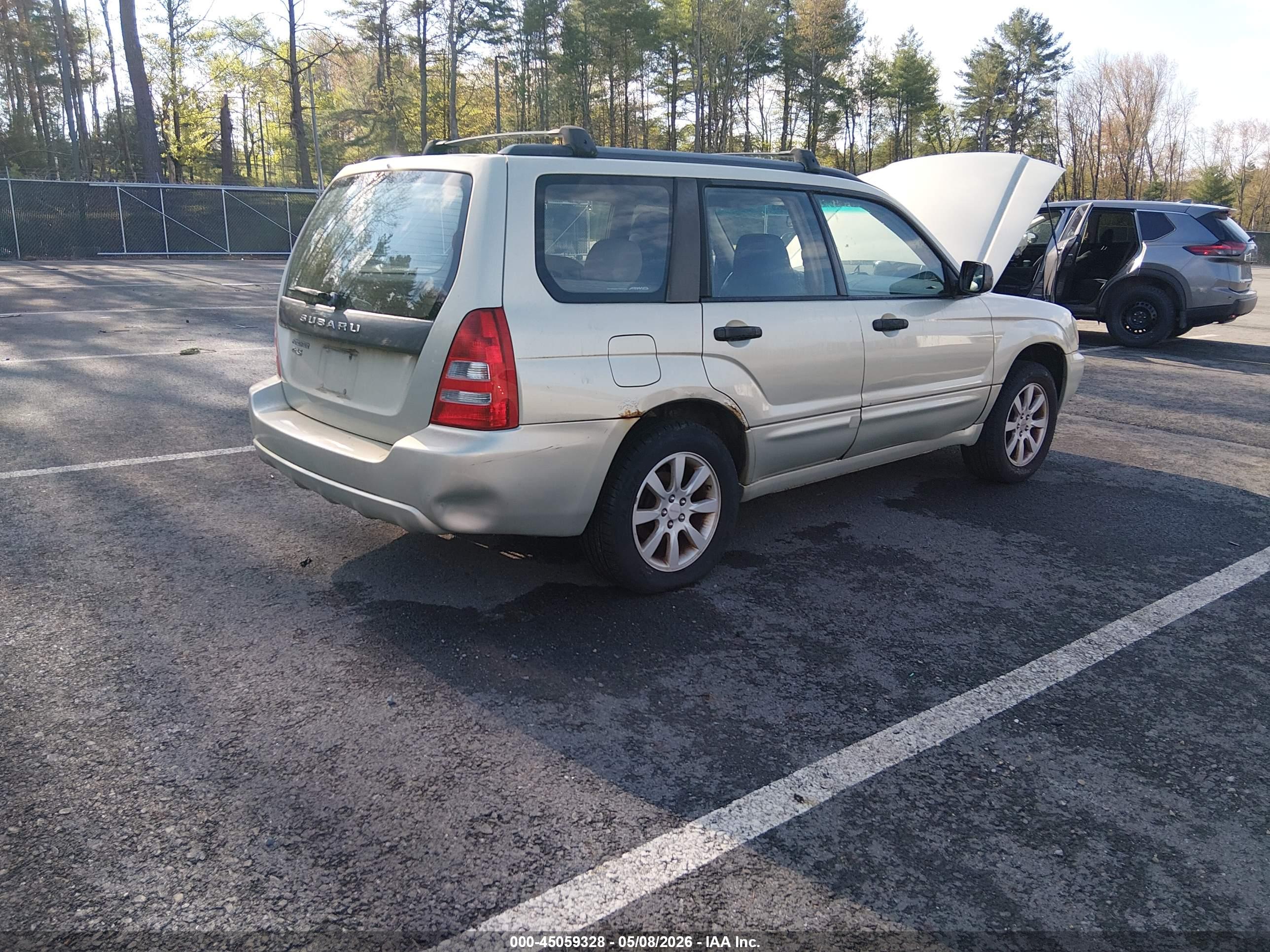 SUBARU FORESTER image 4