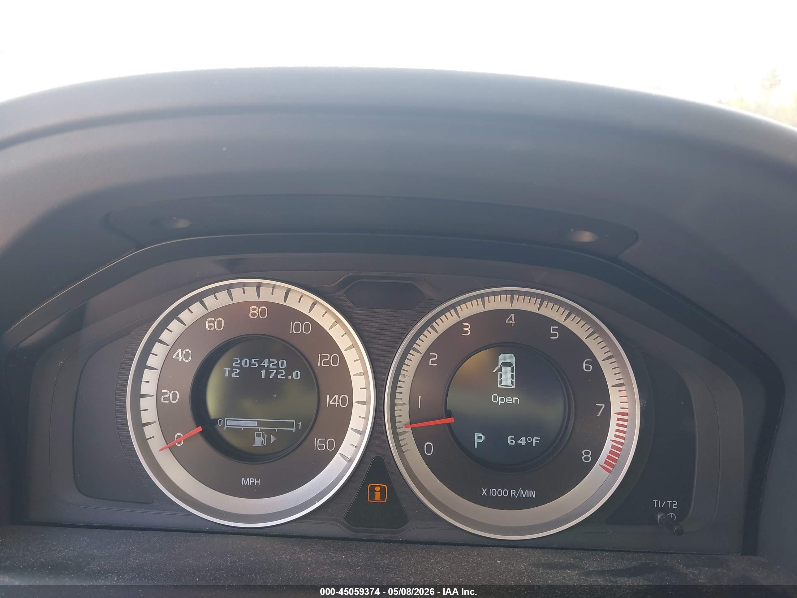 VOLVO XC60 image 7