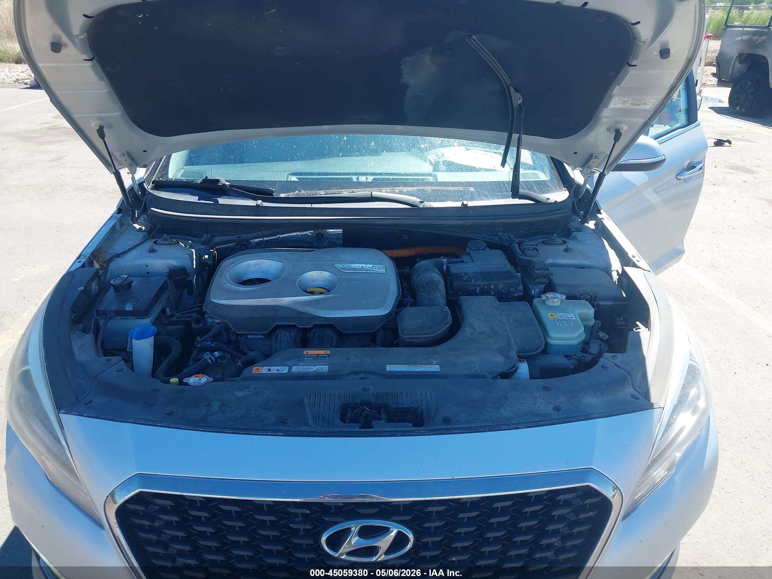 HYUNDAI SONATA image 10