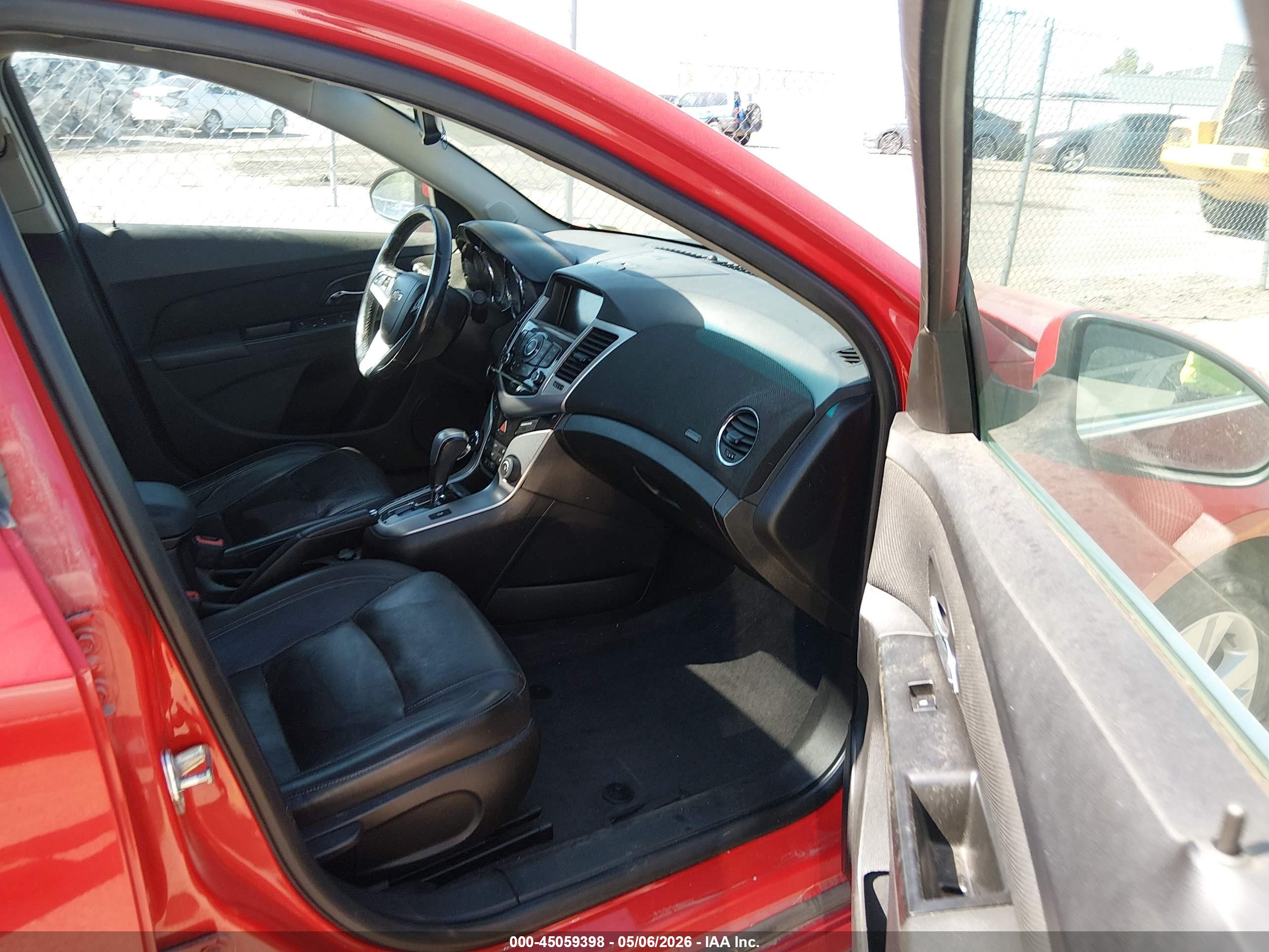 CHEVROLET CRUZE image 5