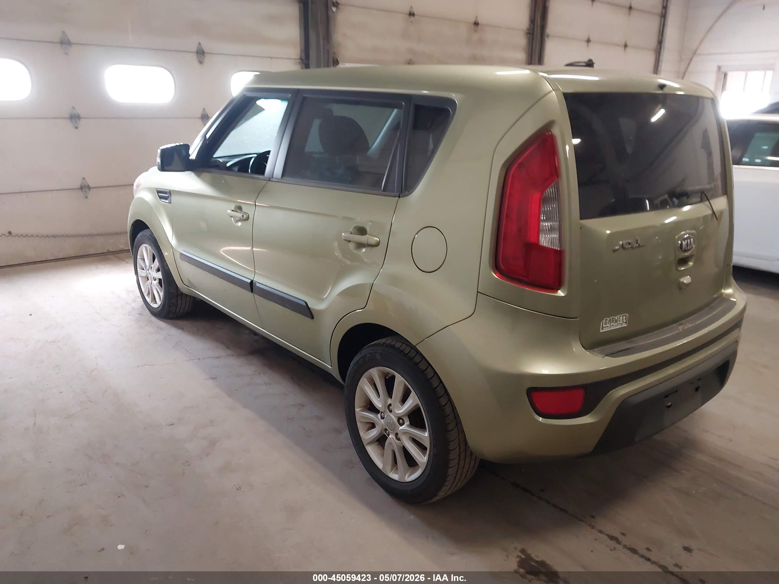 KIA SOUL image 3