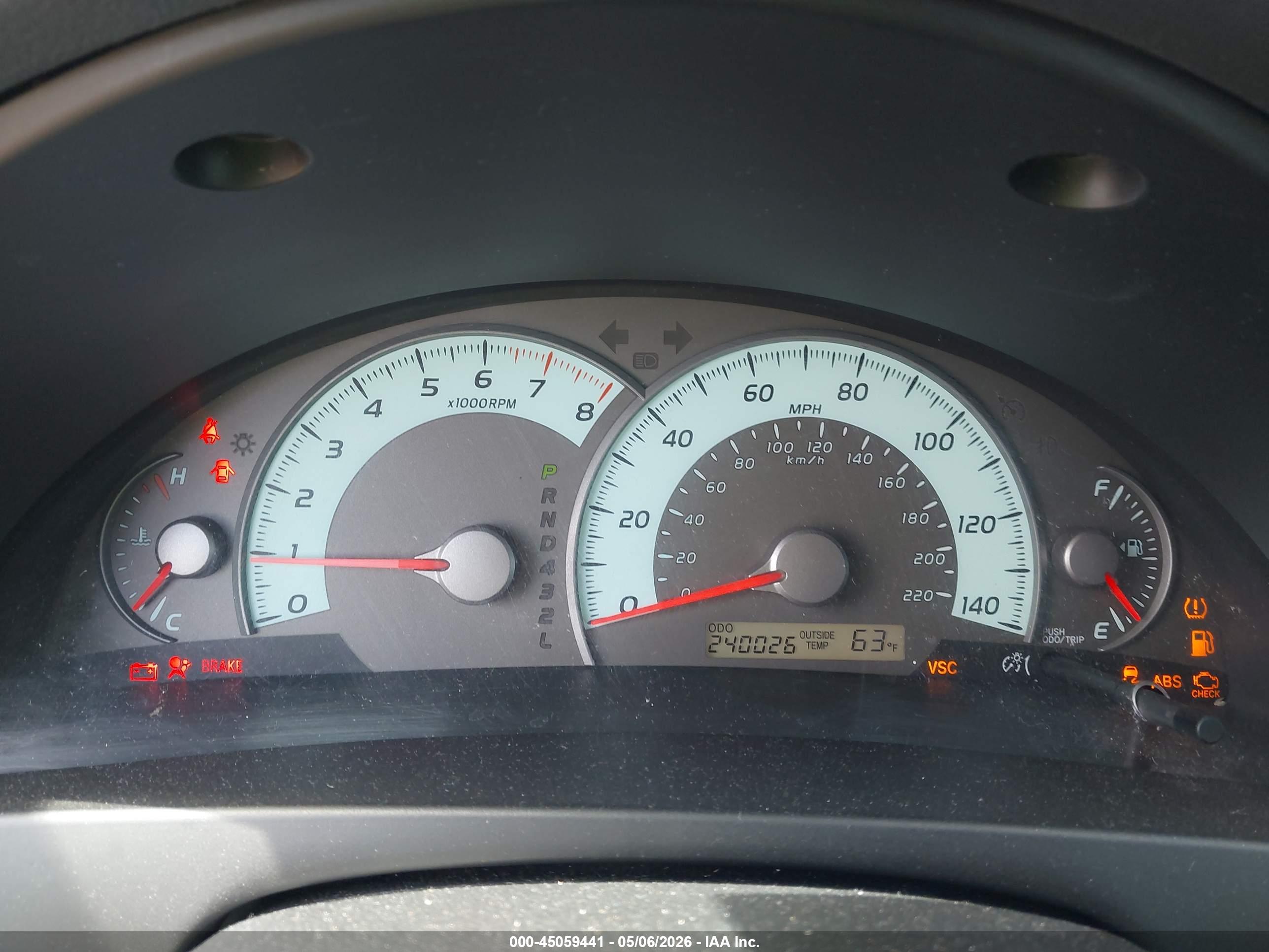 TOYOTA CAMRY image 7
