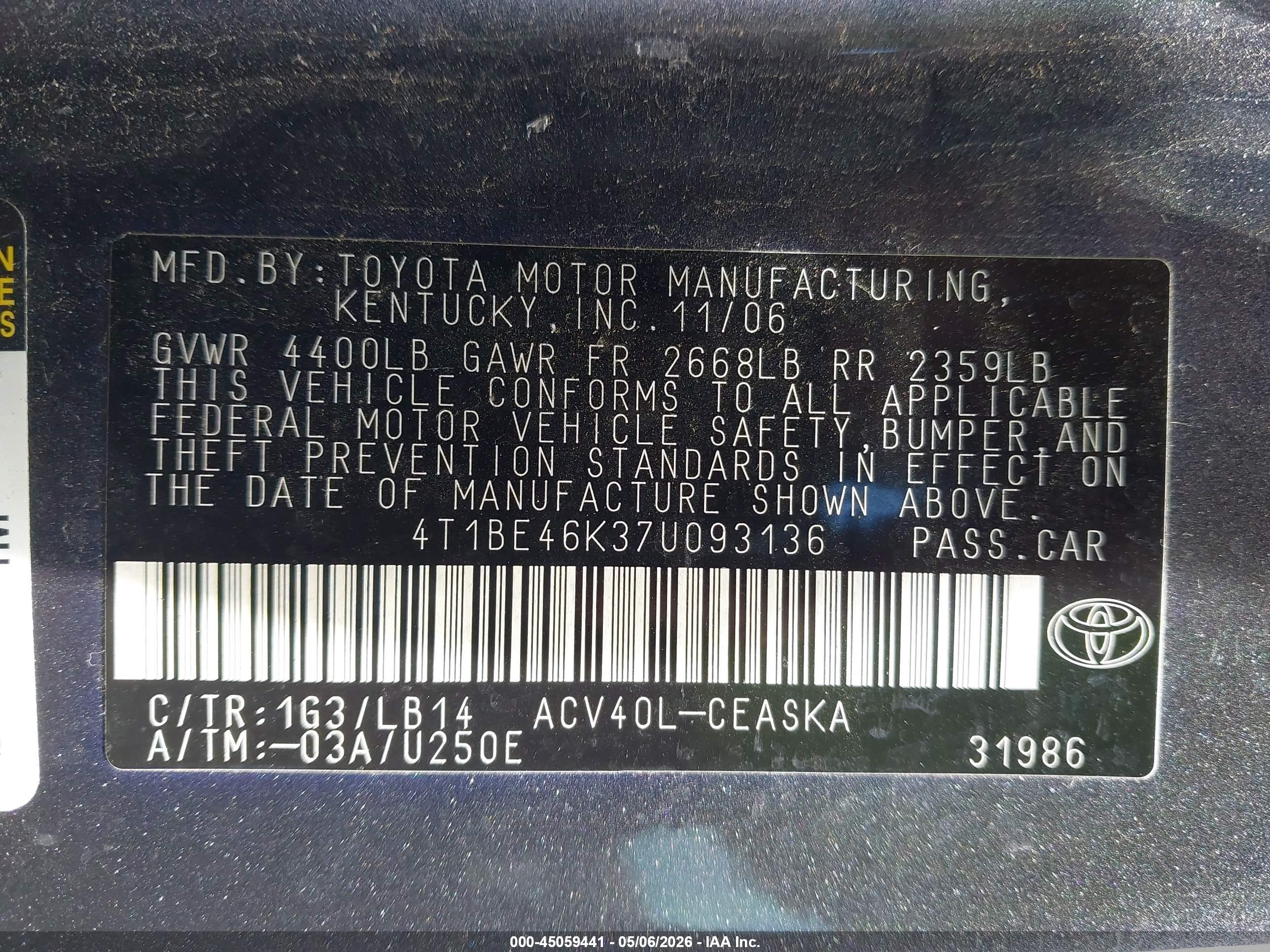 TOYOTA CAMRY image 9