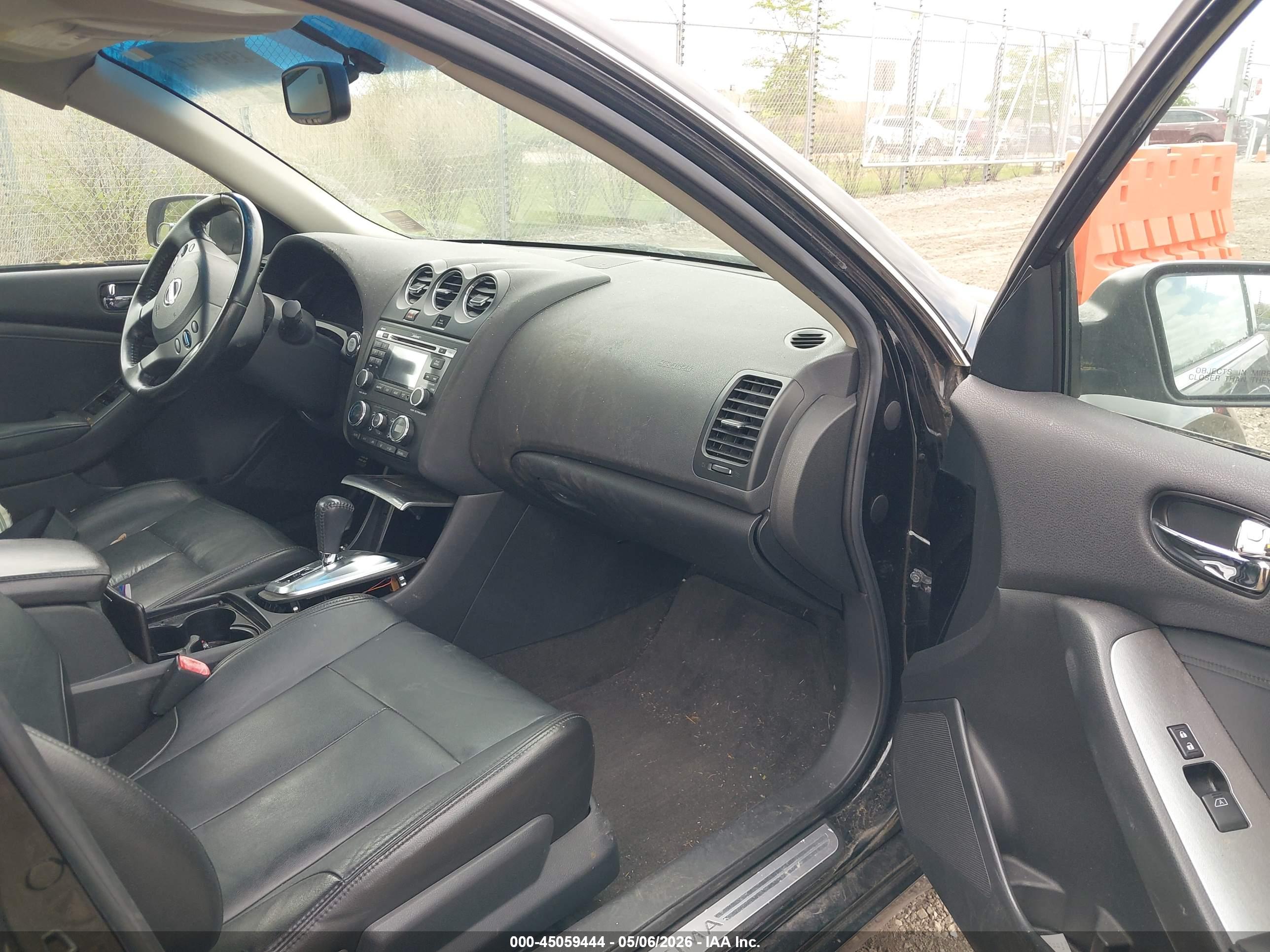 NISSAN ALTIMA image 5