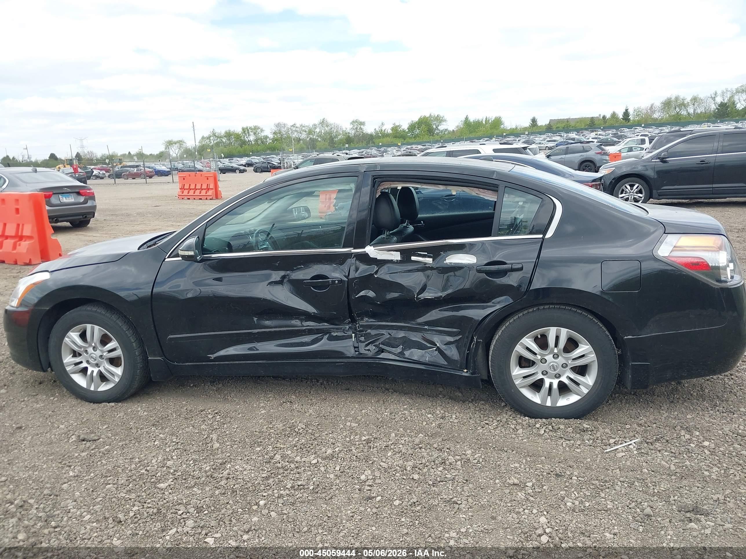 NISSAN ALTIMA image 6