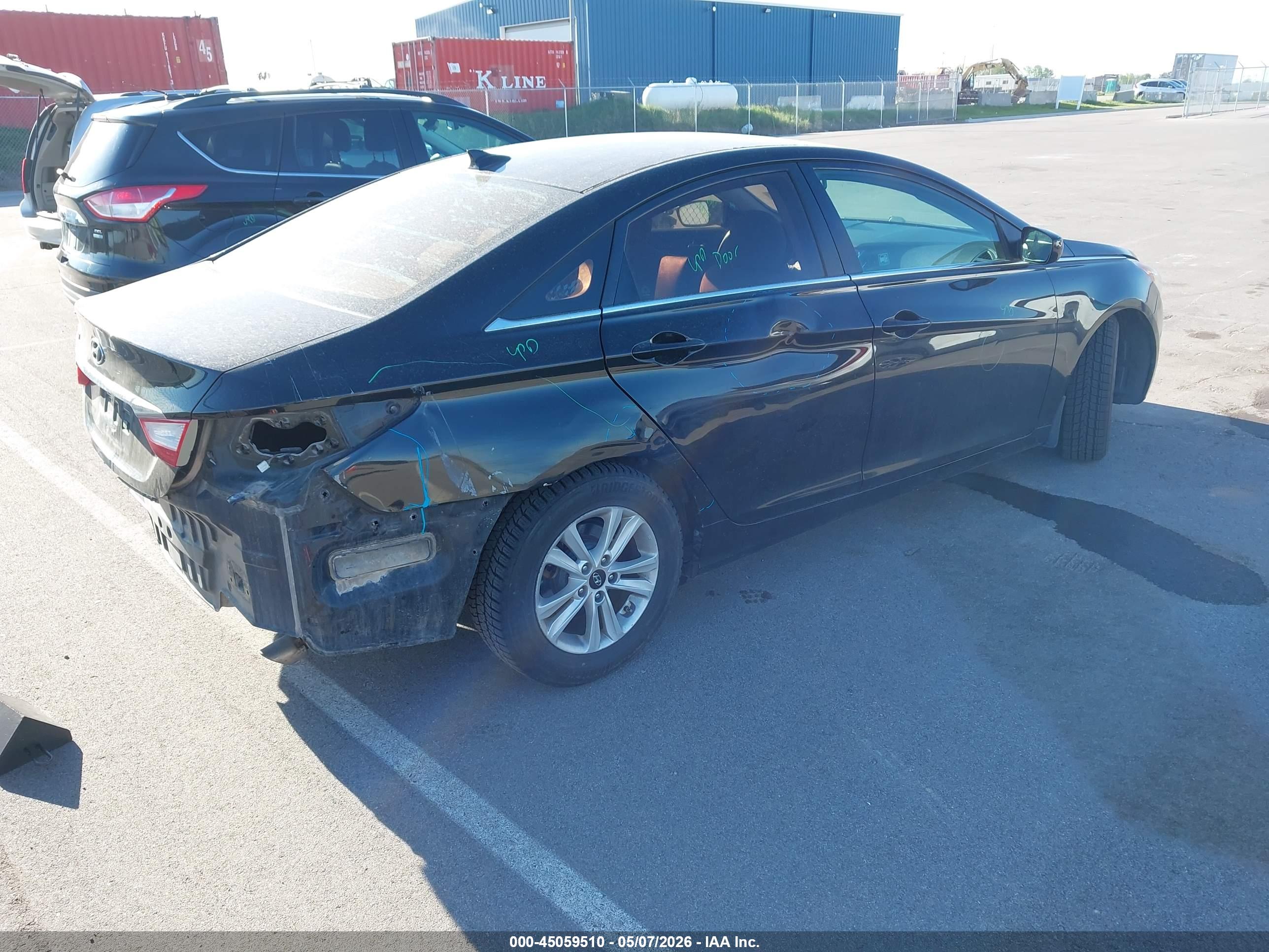 HYUNDAI SONATA image 4