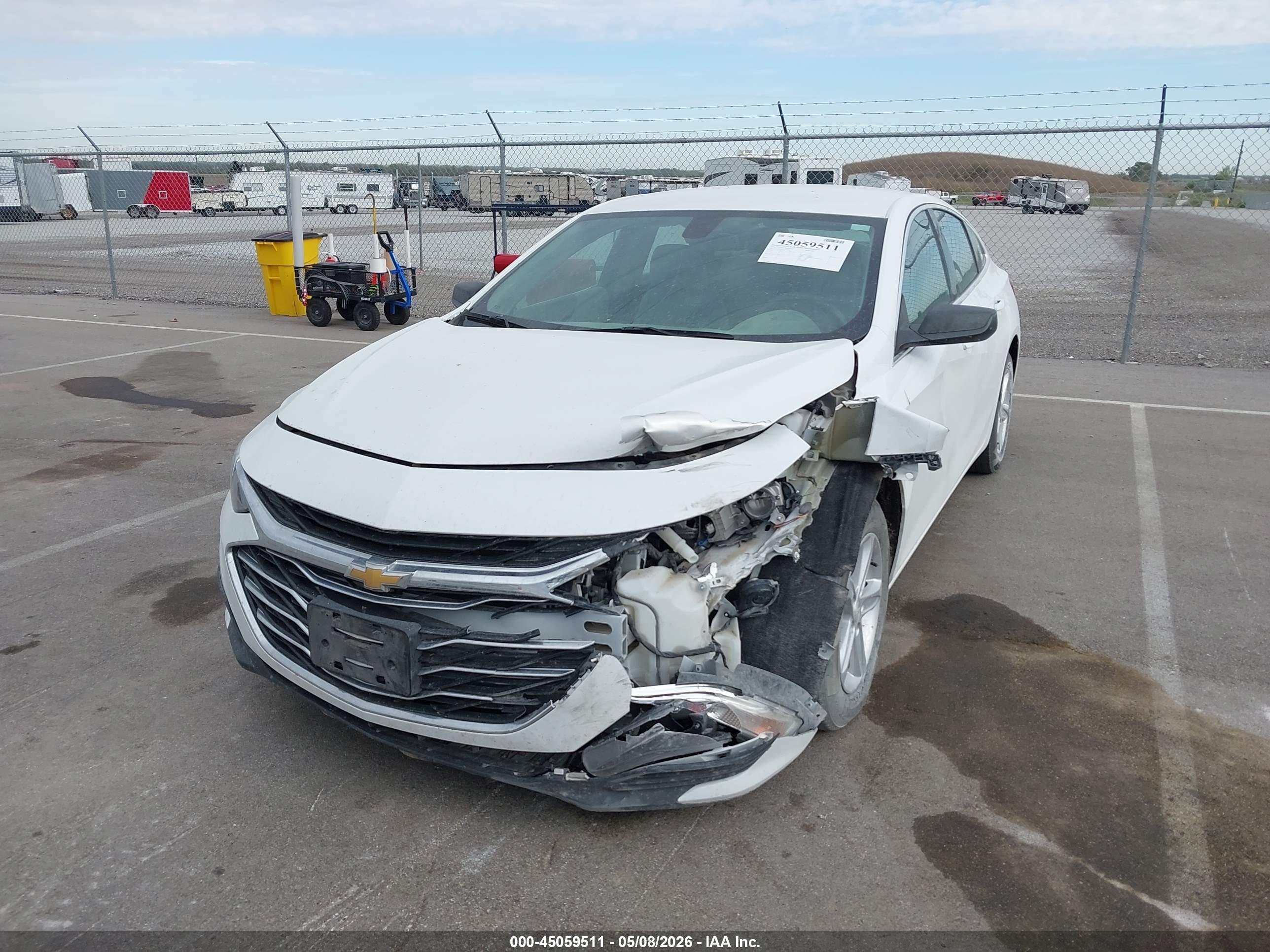 CHEVROLET MALIBU image 6
