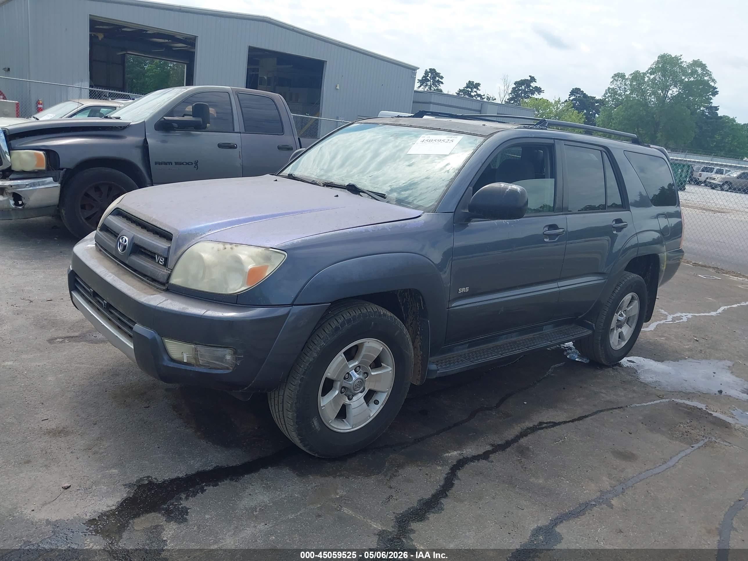TOYOTA 4RUNNER image 2