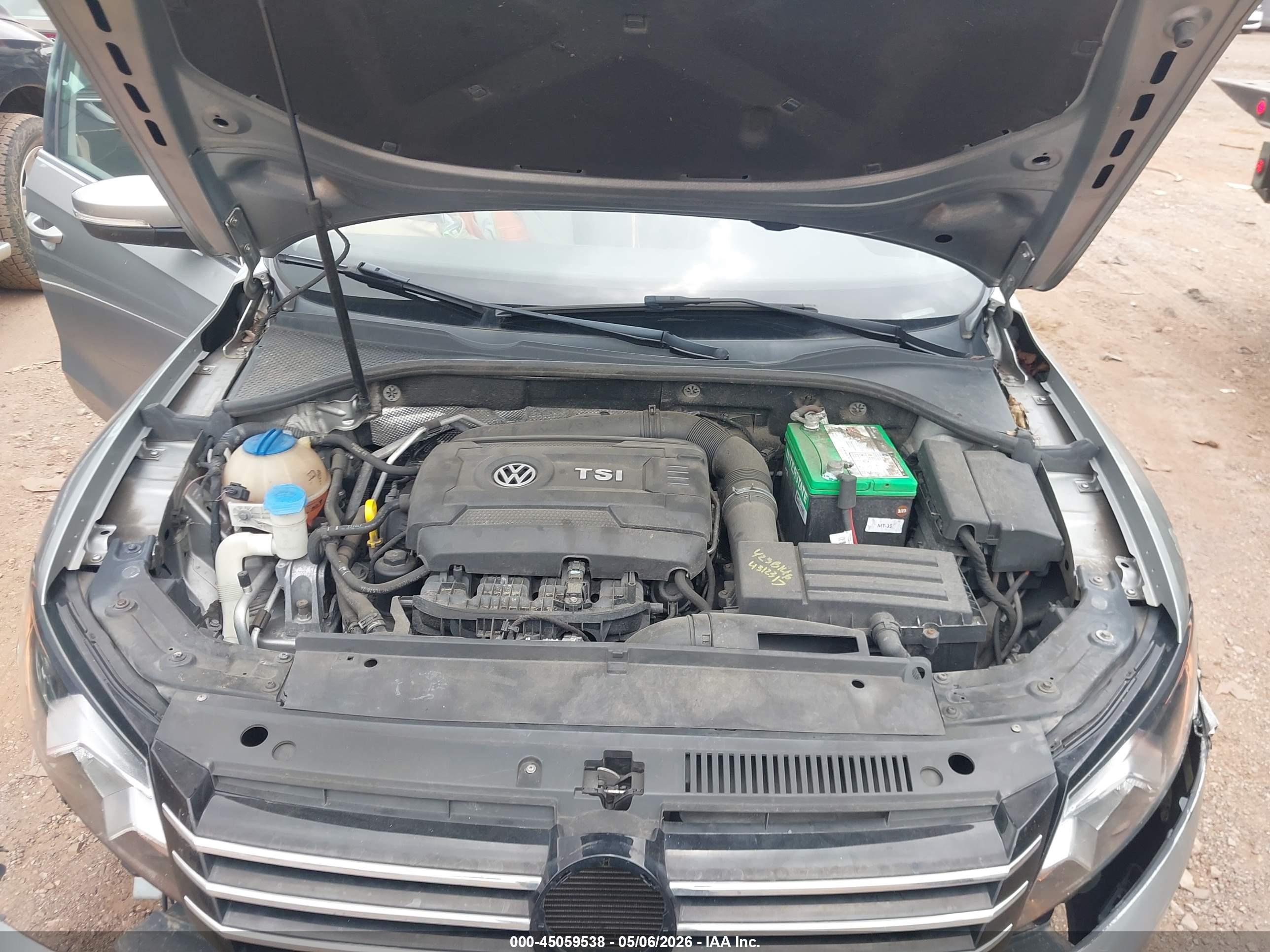VOLKSWAGEN PASSAT image 10