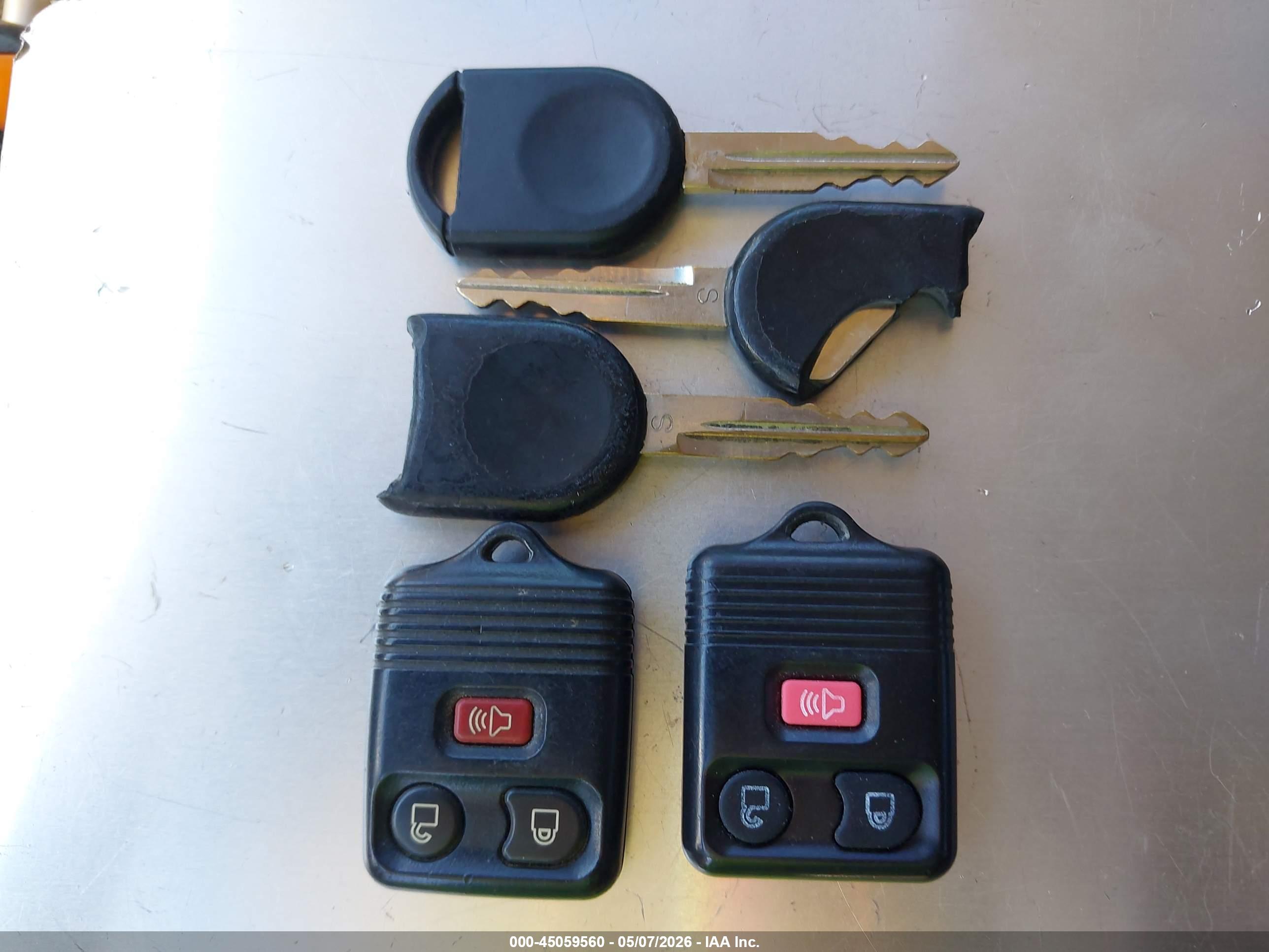 FORD F-150 image 11