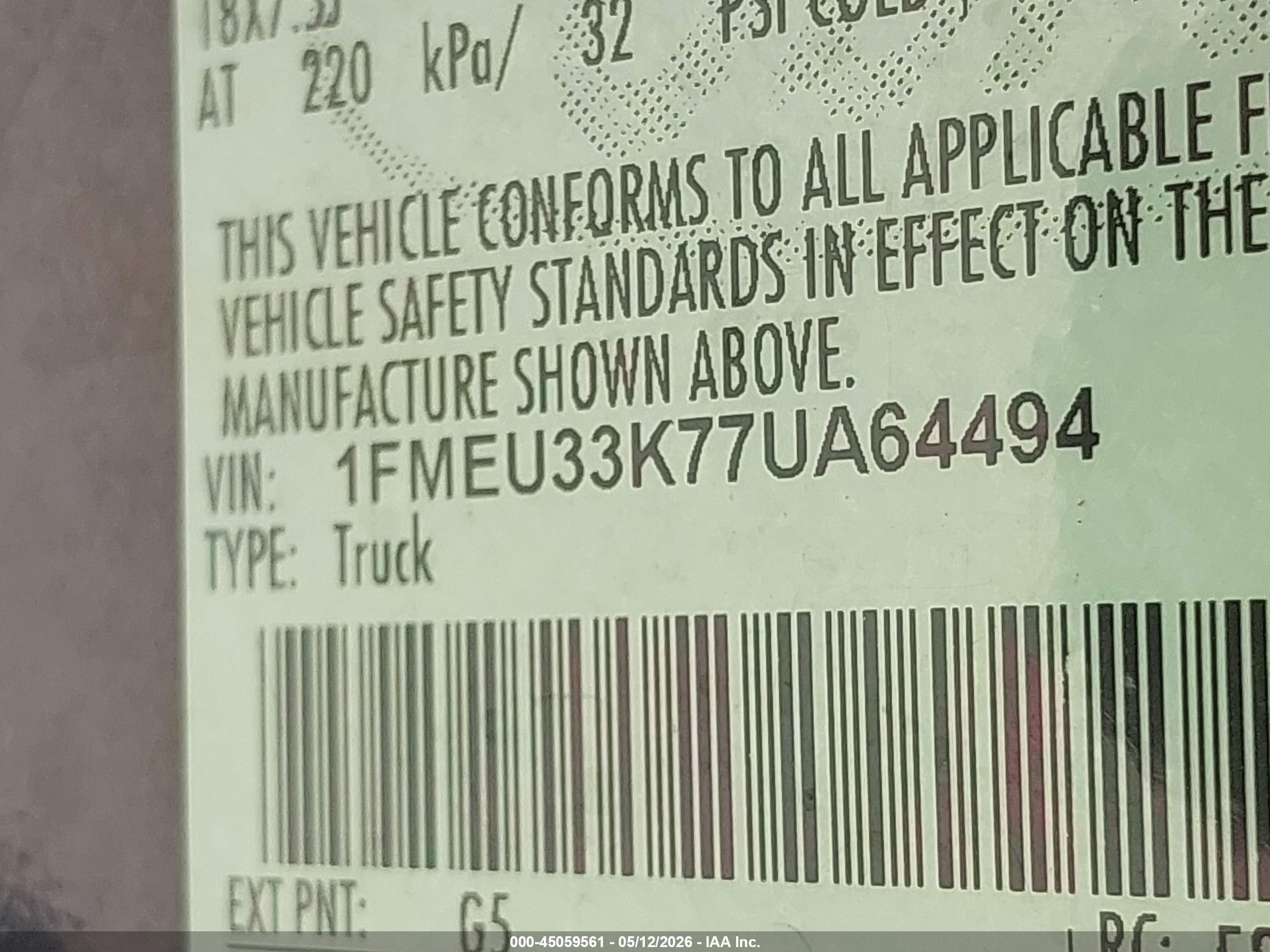 FORD EXPLORER image 9