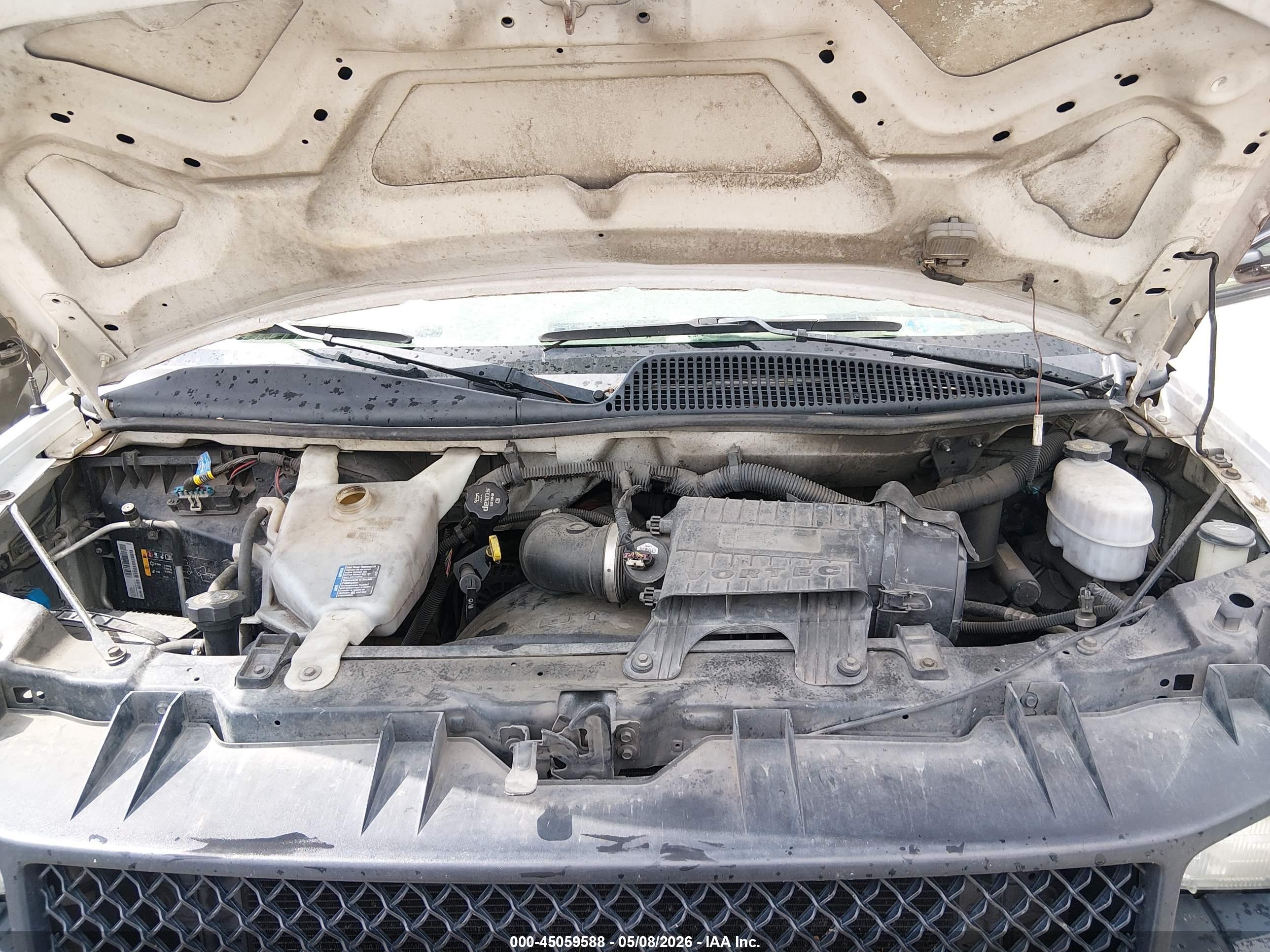 CHEVROLET EXPRESS image 10