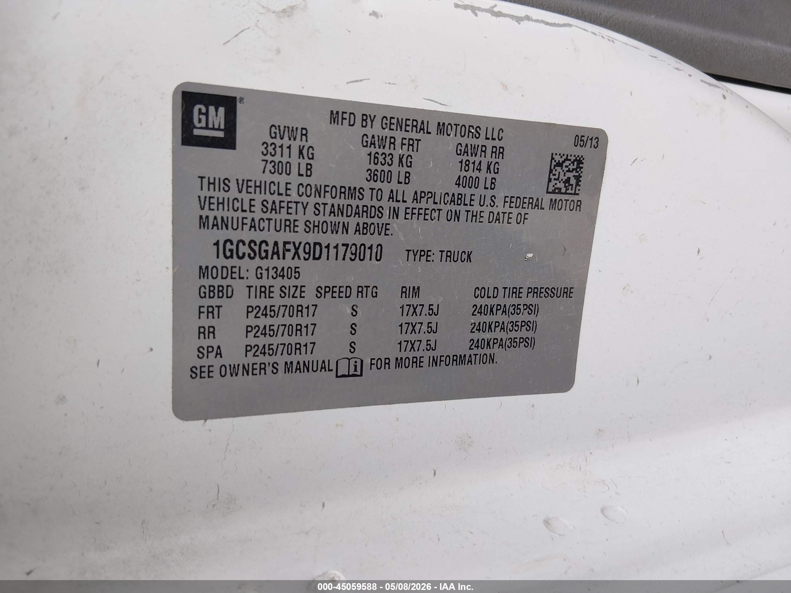 CHEVROLET EXPRESS image 9