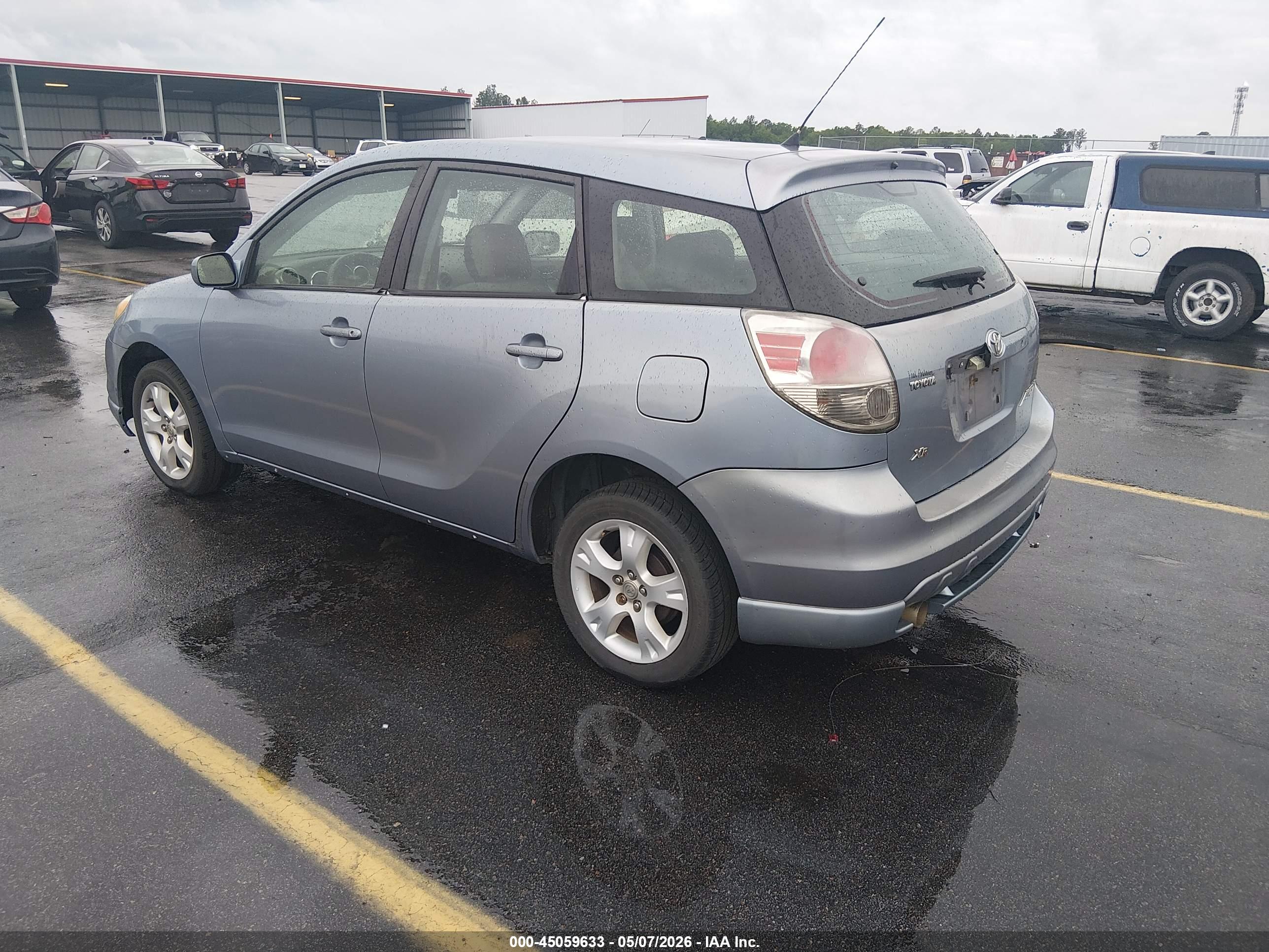 TOYOTA MATRIX image 3