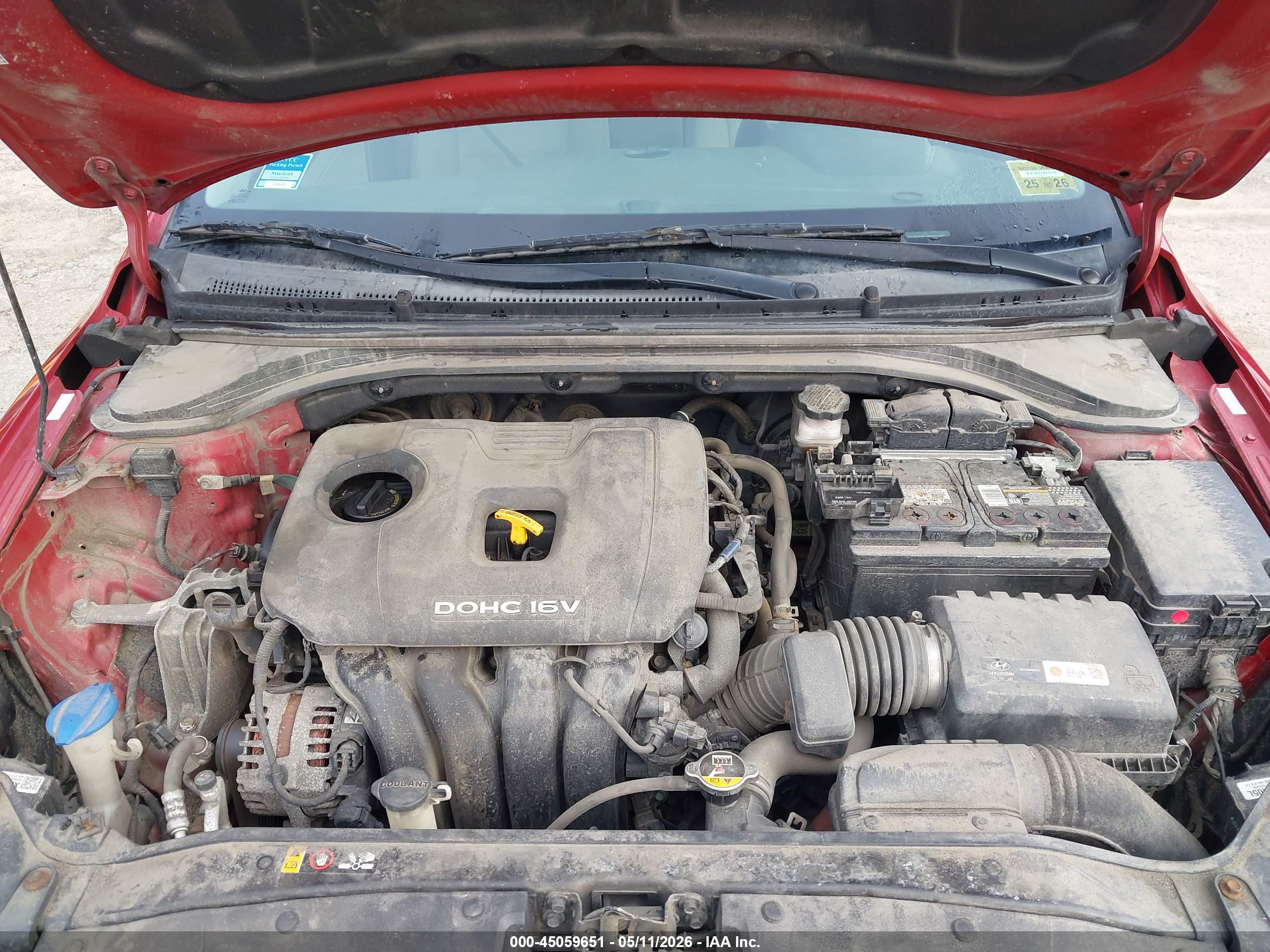 HYUNDAI ELANTRA image 10