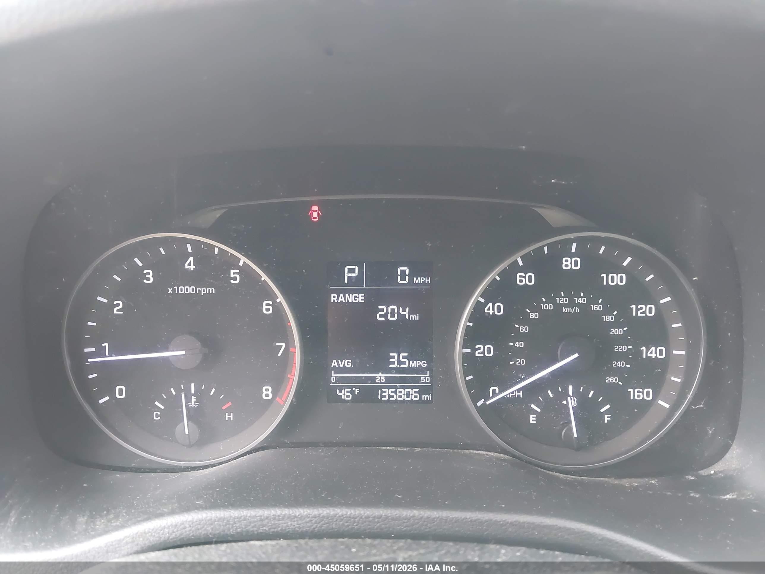 HYUNDAI ELANTRA image 7