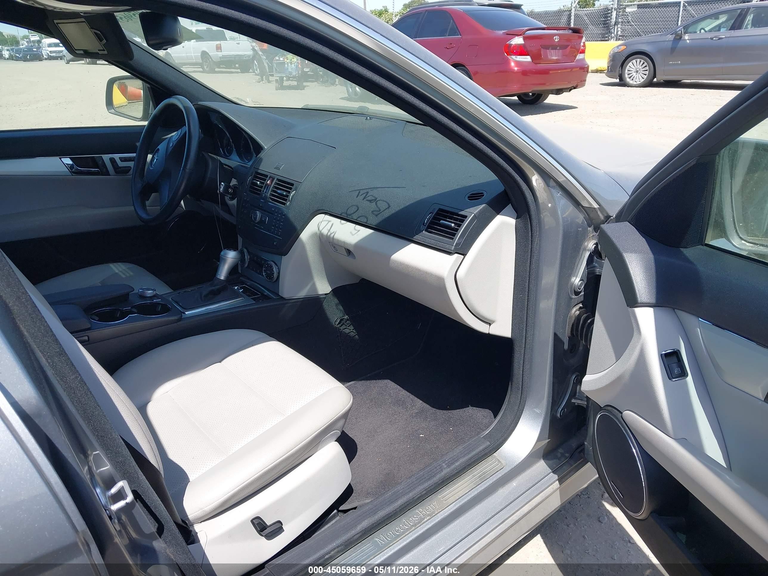 MERCEDES-BENZ C image 5