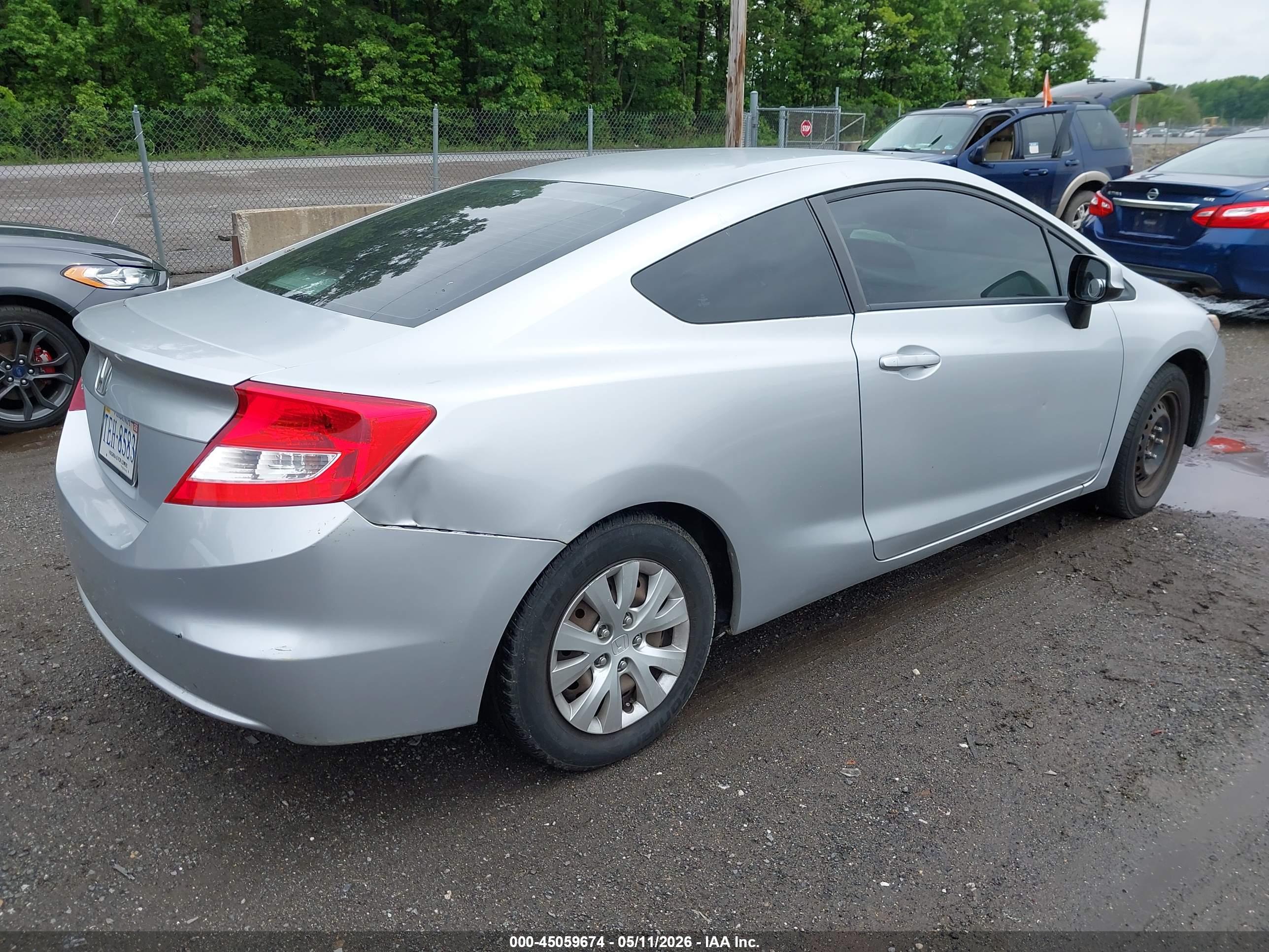 HONDA CIVIC image 4