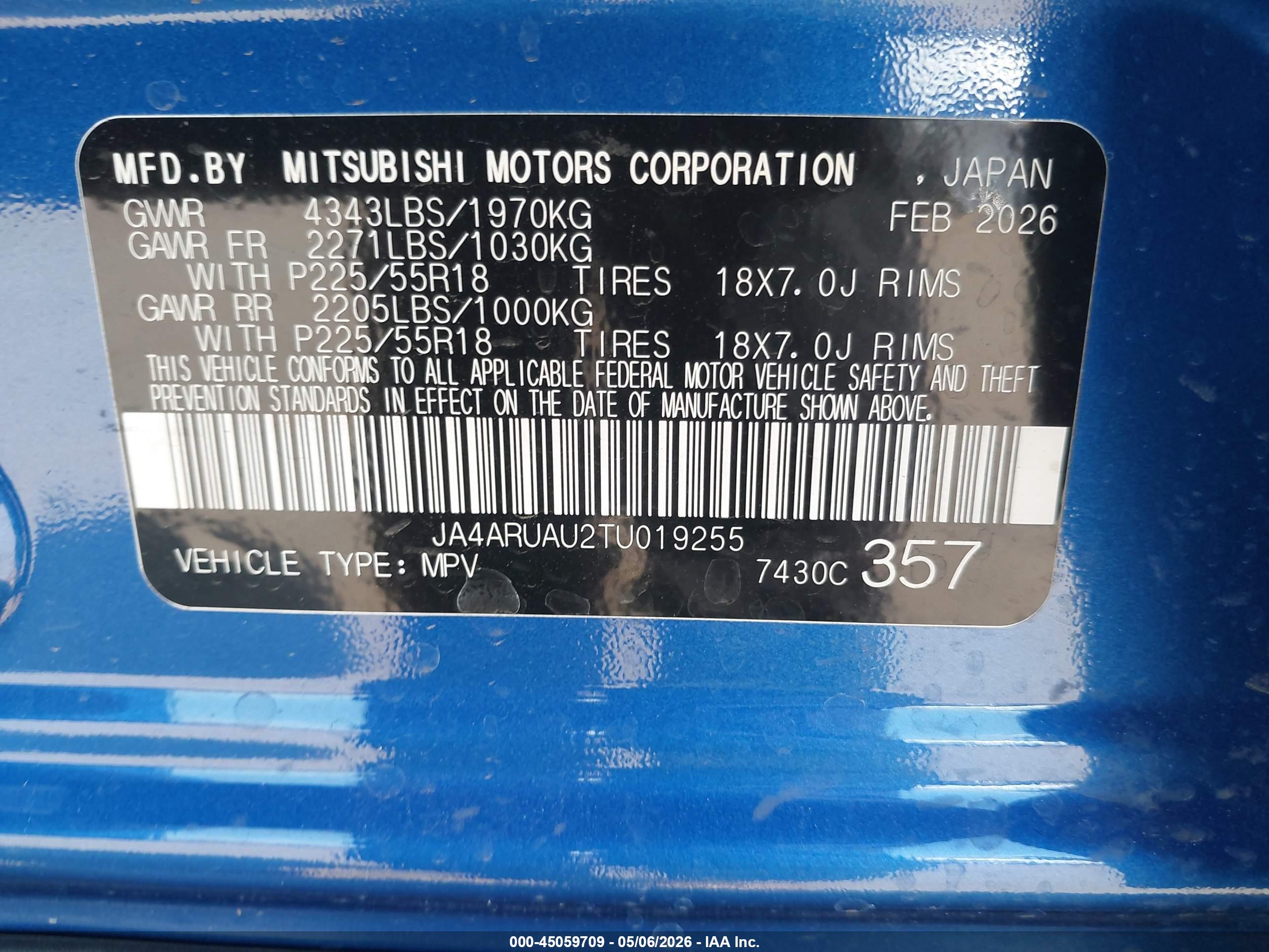 MITSUBISHI OUTLANDER image 9