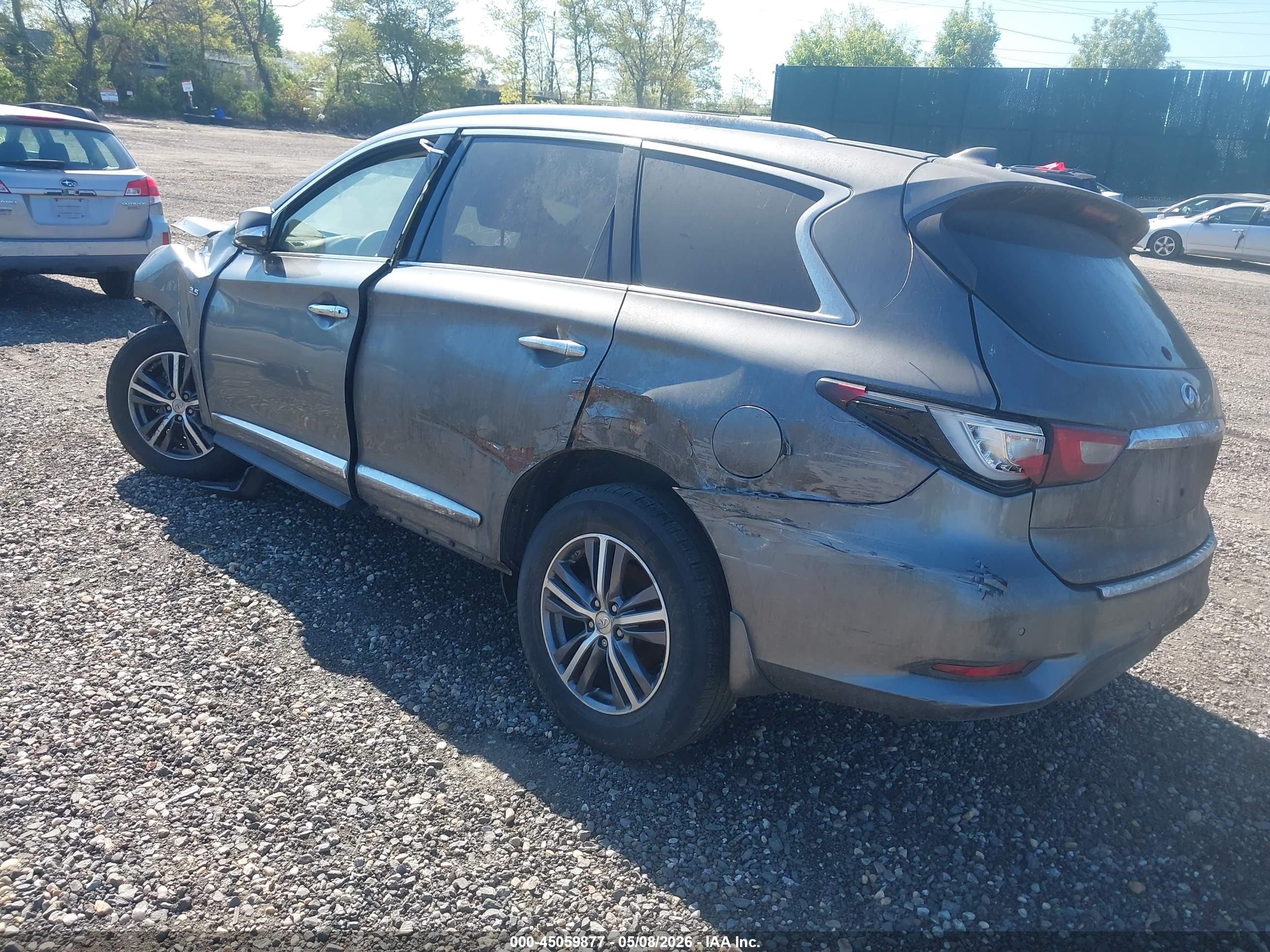 INFINITI QX60 image 3